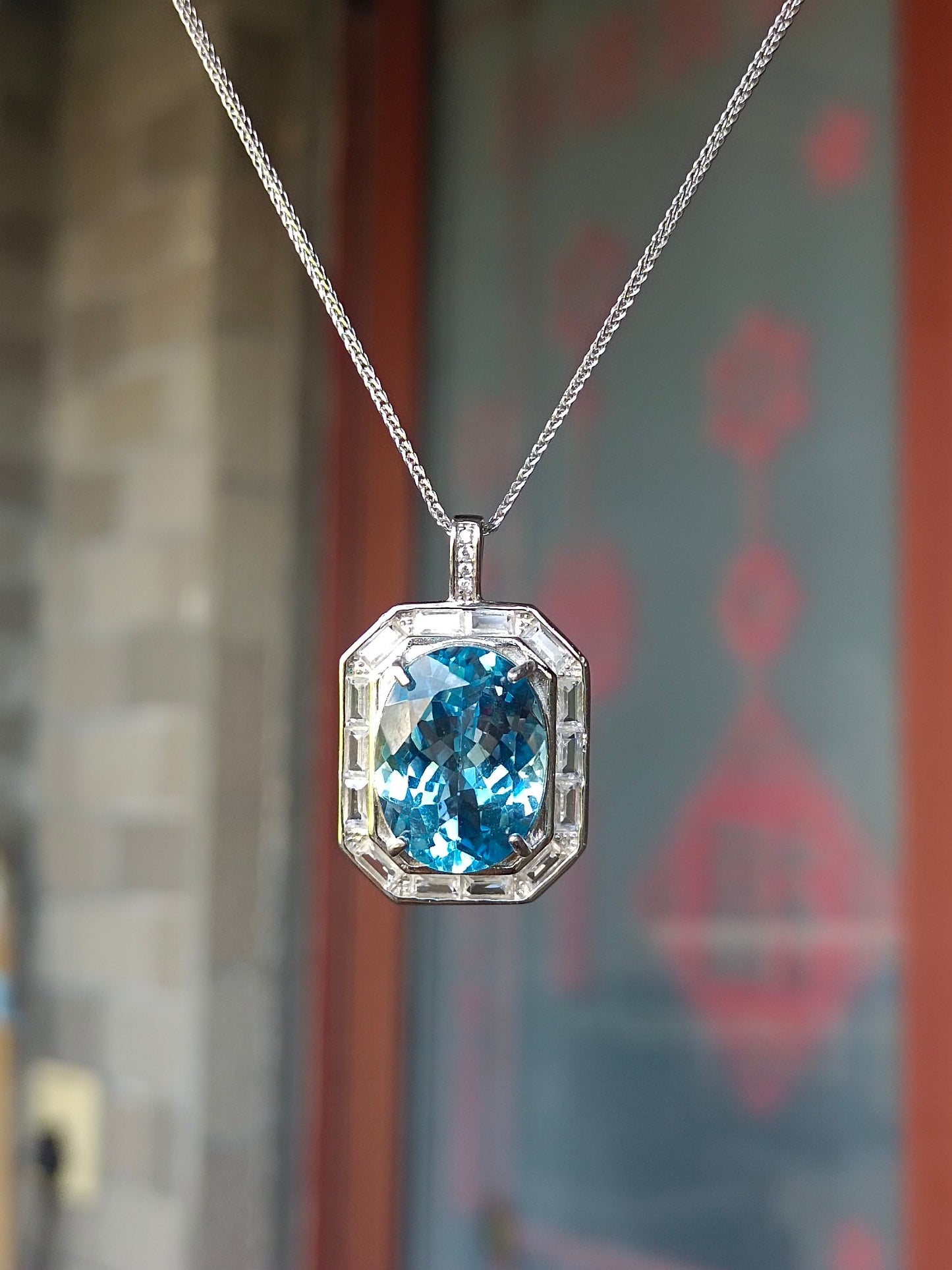 Exquisite Natural Topaz Luxury Pendant - A Jewelry Must-Have