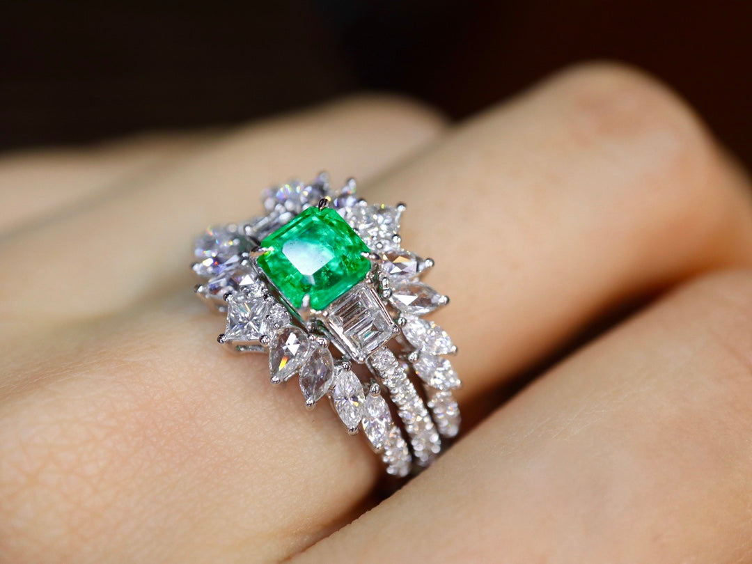 Panjshir Emerald Ring - Detachable Stackable Jewelry with Radiant Sparkle