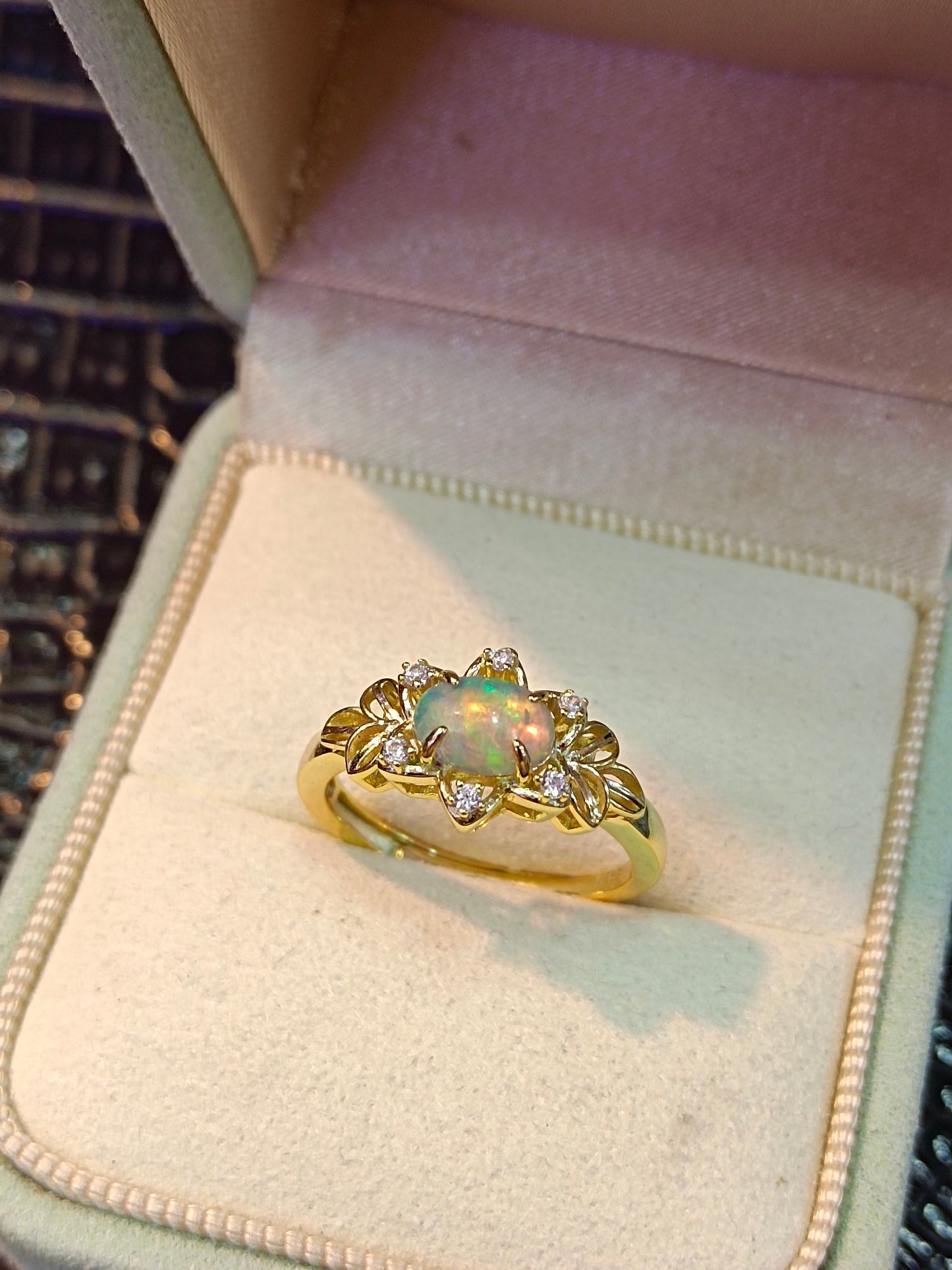 Cincin Opal Perak S925 Sterling - Barang Kemas Galactic yang Menawan