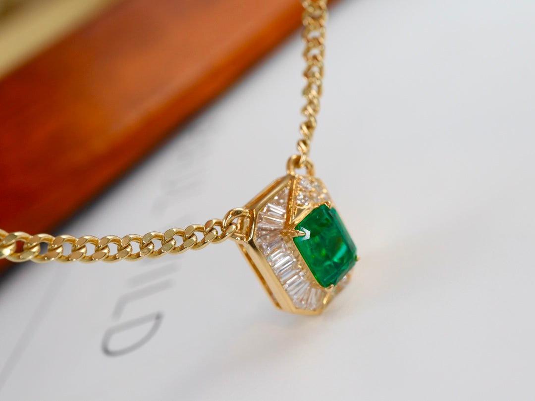 Emerald Cuban Necklace - High-End Jewelry Piece