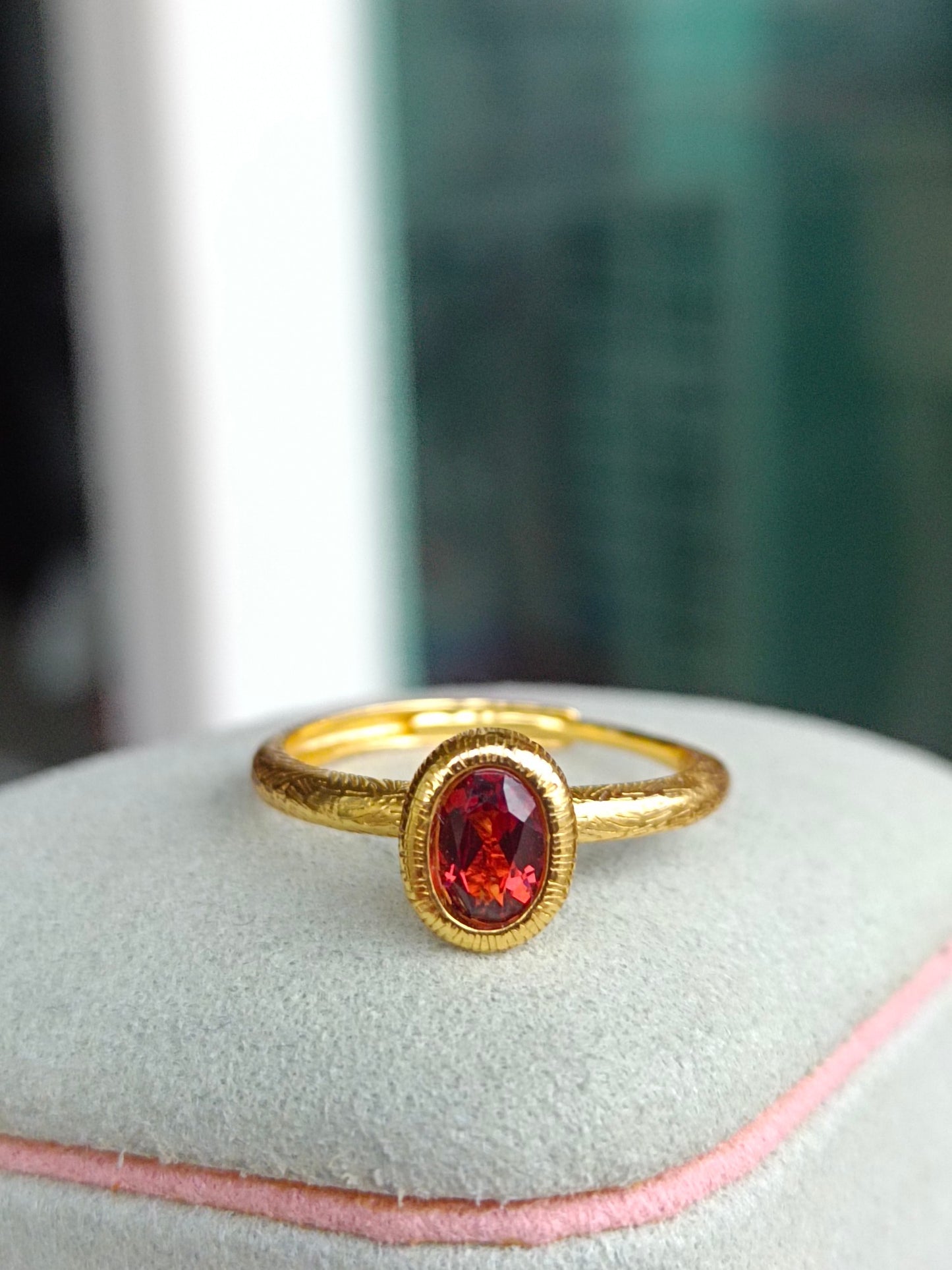 Natural Garnet Ring - Exquisite Italian Craftsmanship Jewelry