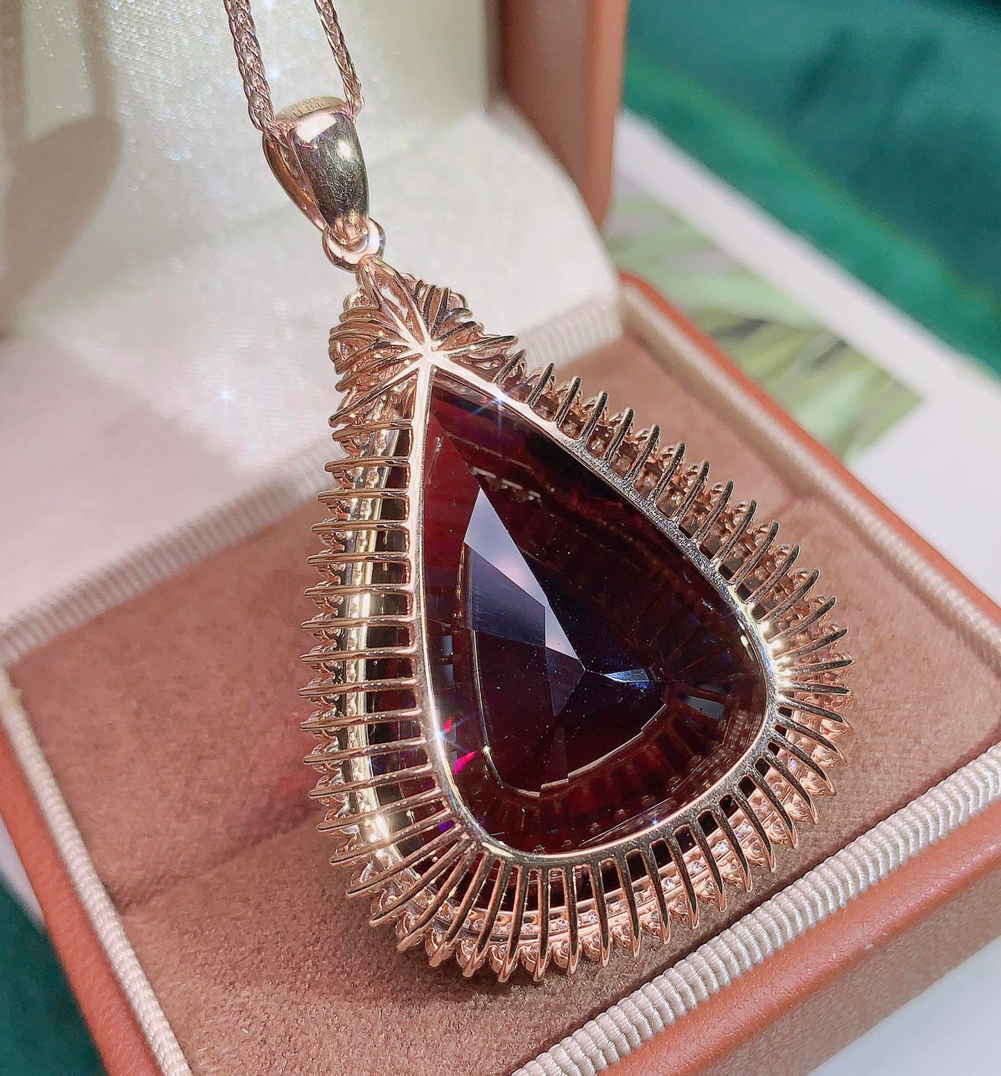 Exquisite Collector's Grade Large Carat Tourmaline Pendant - Fine Jewelry