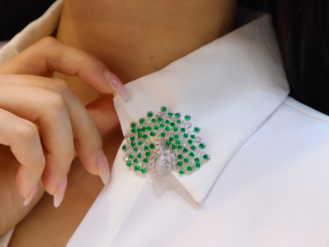 Emerald Green Peacock Brooch/Pendant - A Two-in-One Jewelry Marvel