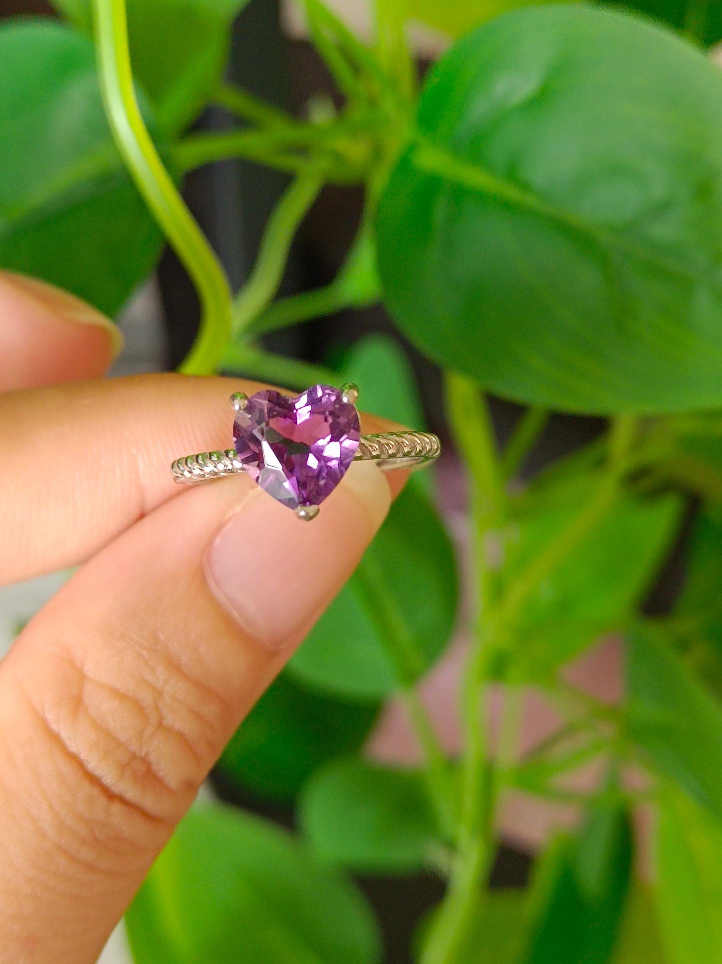 Mystic Purple Heart Ring - Natural Amethyst Jewelry