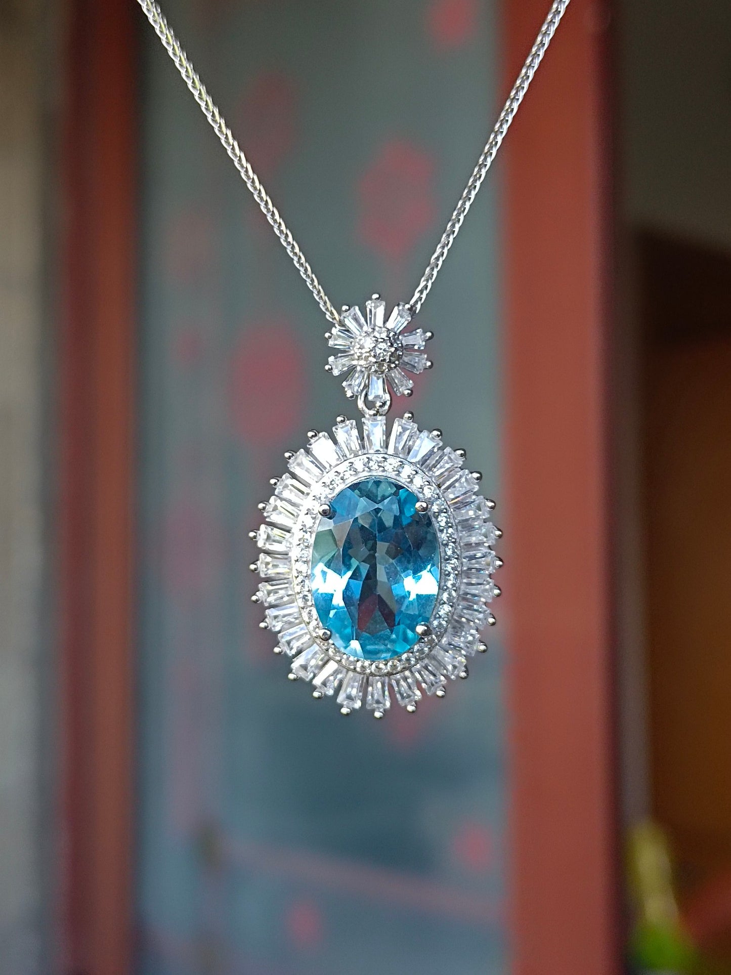 Exquisite Natural Swiss Blue Topaz Pendant - Elegant Jewelry