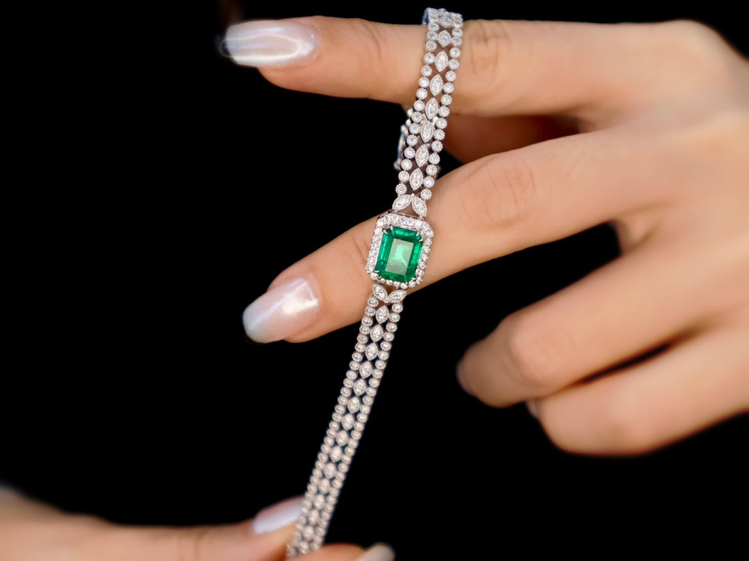 Wide Diamond Emerald Bracelet: Luxurious Lace-Like Jewelry