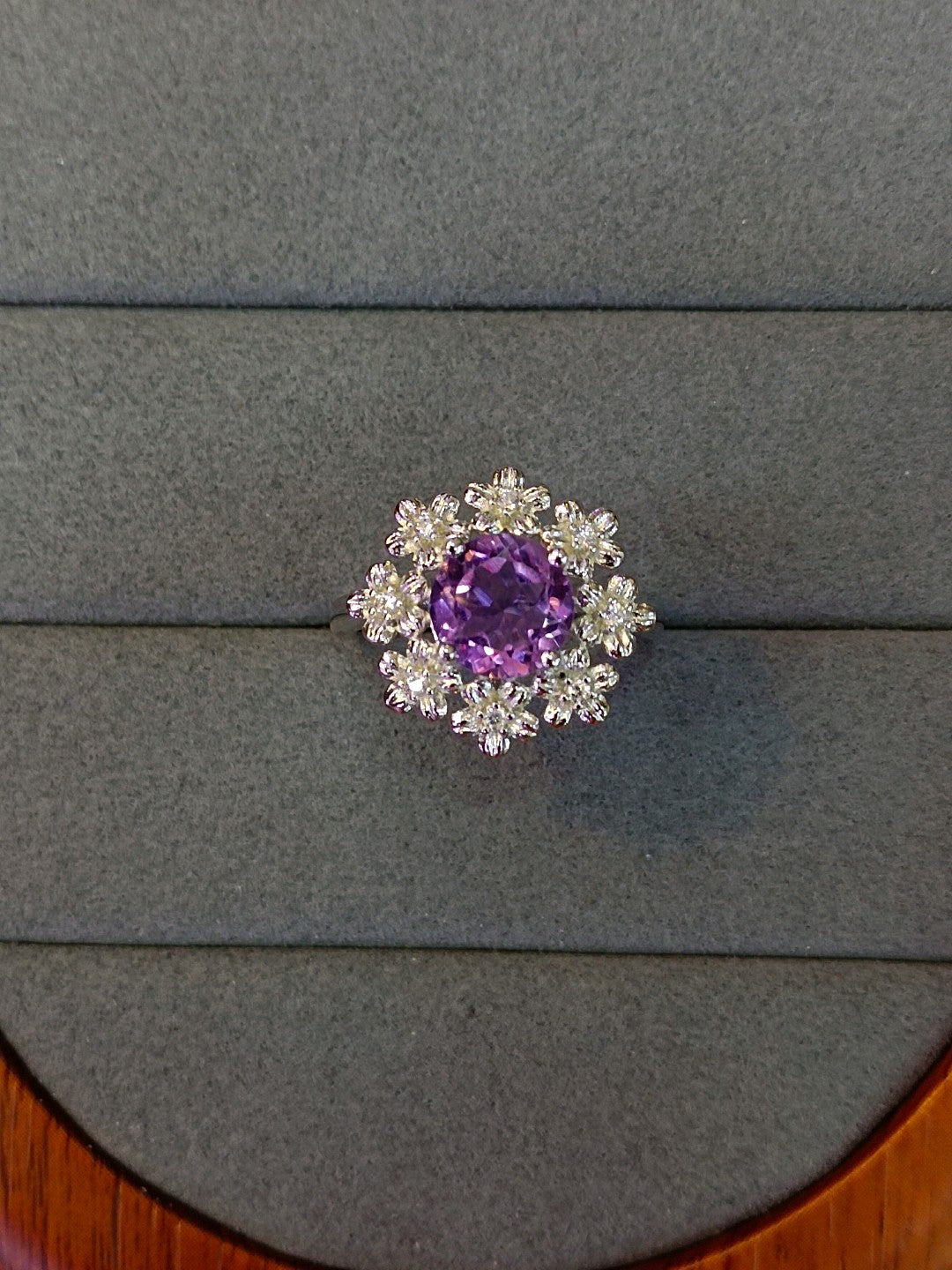 Cincin Bunga Kaya Amethyst Asli yang Indah - Barang Kemas Unik