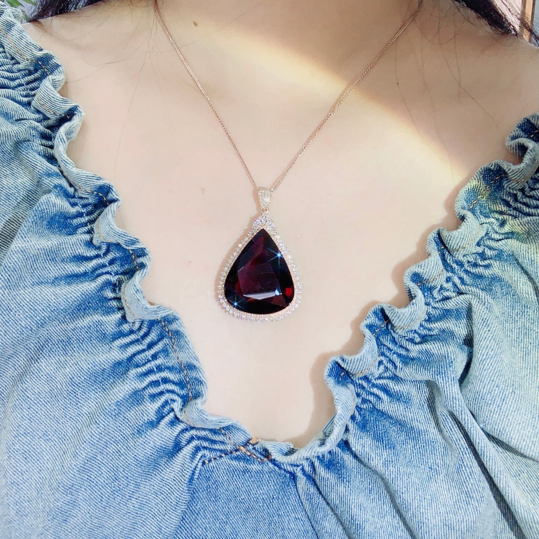 Exquisite Collector's Grade Large Carat Tourmaline Pendant - Fine Jewelry