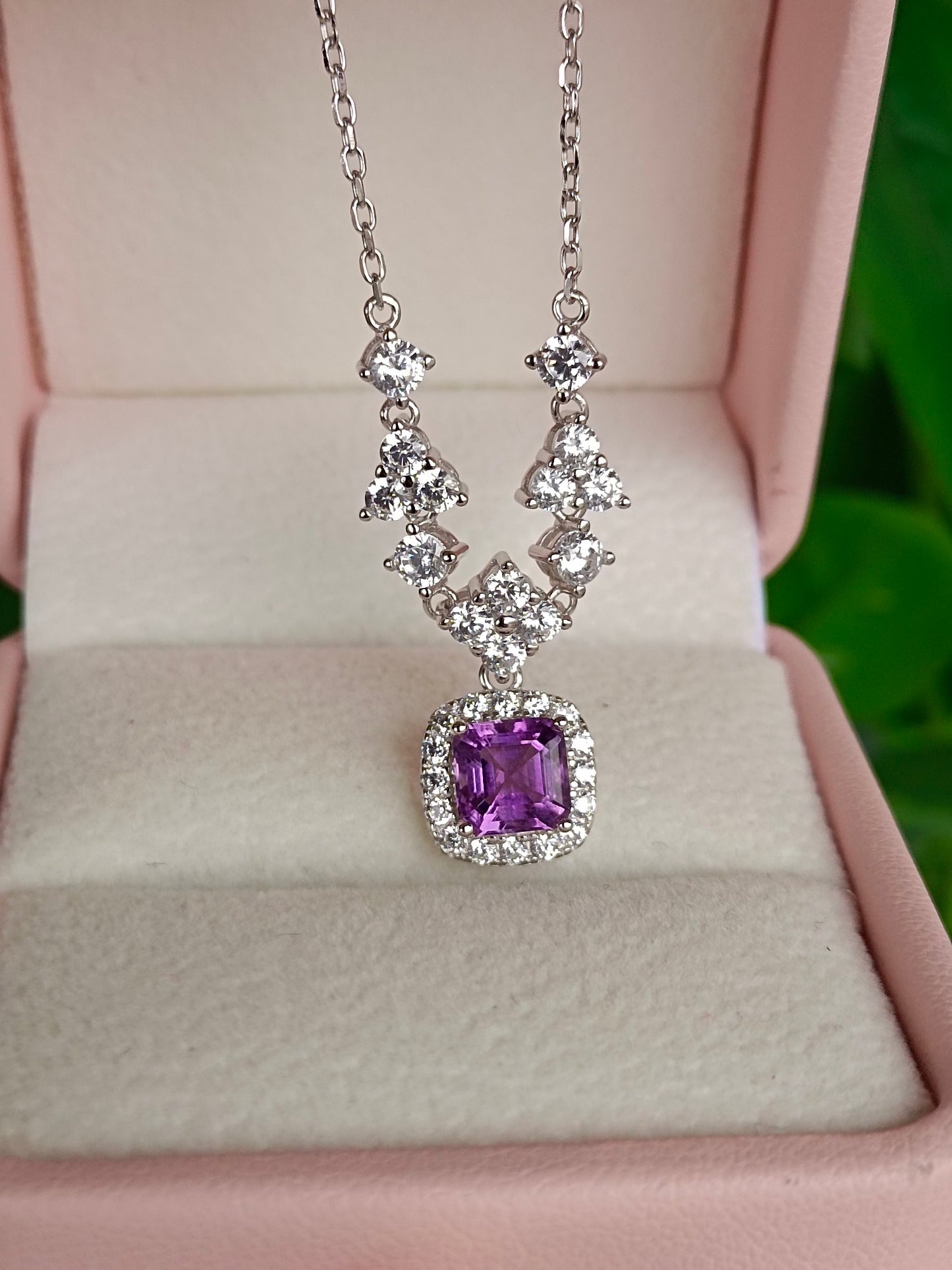 Kalung Amethyst Asli yang Indah - Permata Cinta Setia, Kebijaksanaan dan Keberanian