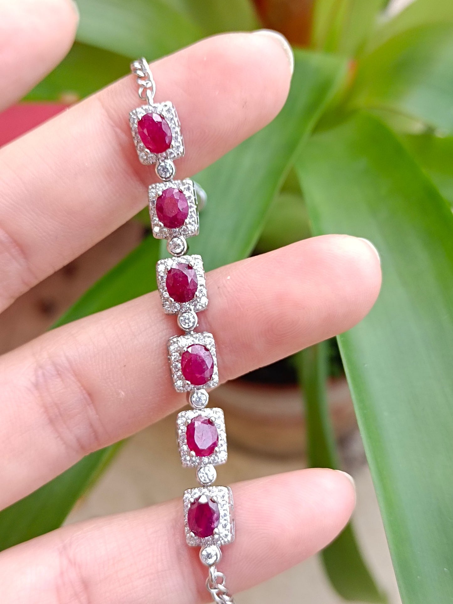 Dazzling Ruby Bracelet - A Masterpiece of Elegance and Mystery in Jewelry