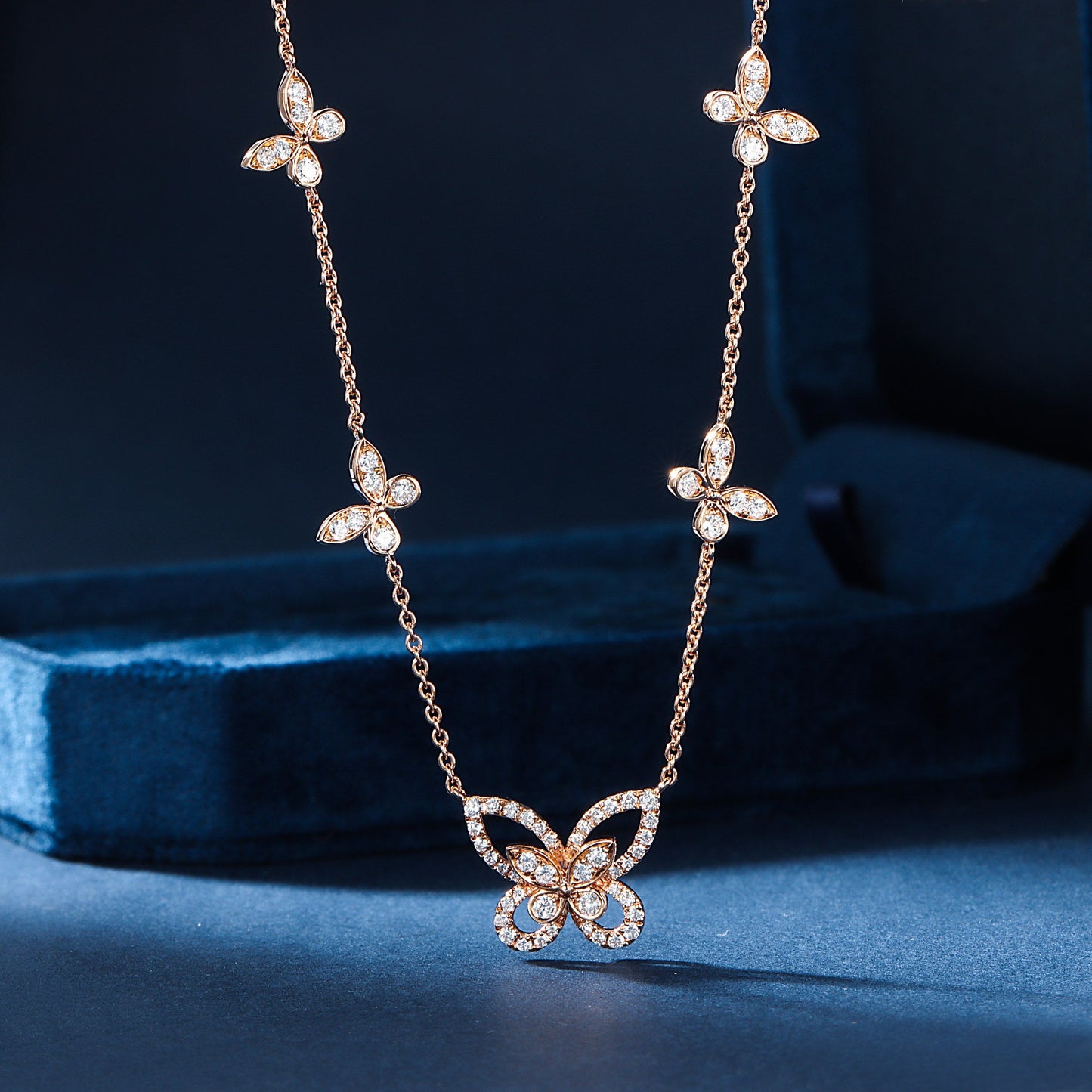 Butterfly Pendant Jewelry - Exquisite Design for Elegance - White Diamond Pendant