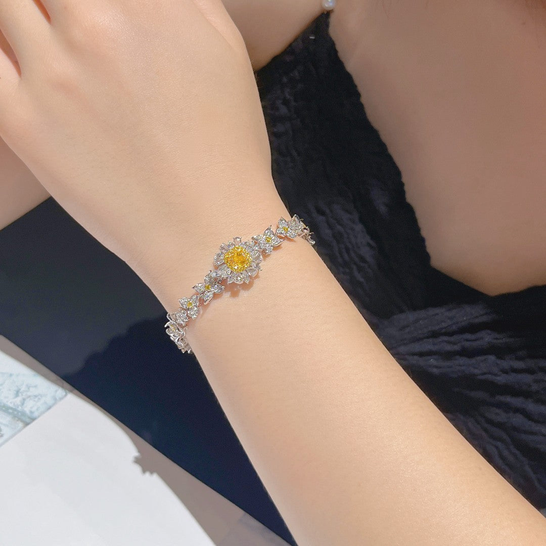 Celebrate with the New Cushion-Shaped Leaf Bracelet - Luxurious Jewelry - Yellow Diamond Bracelet