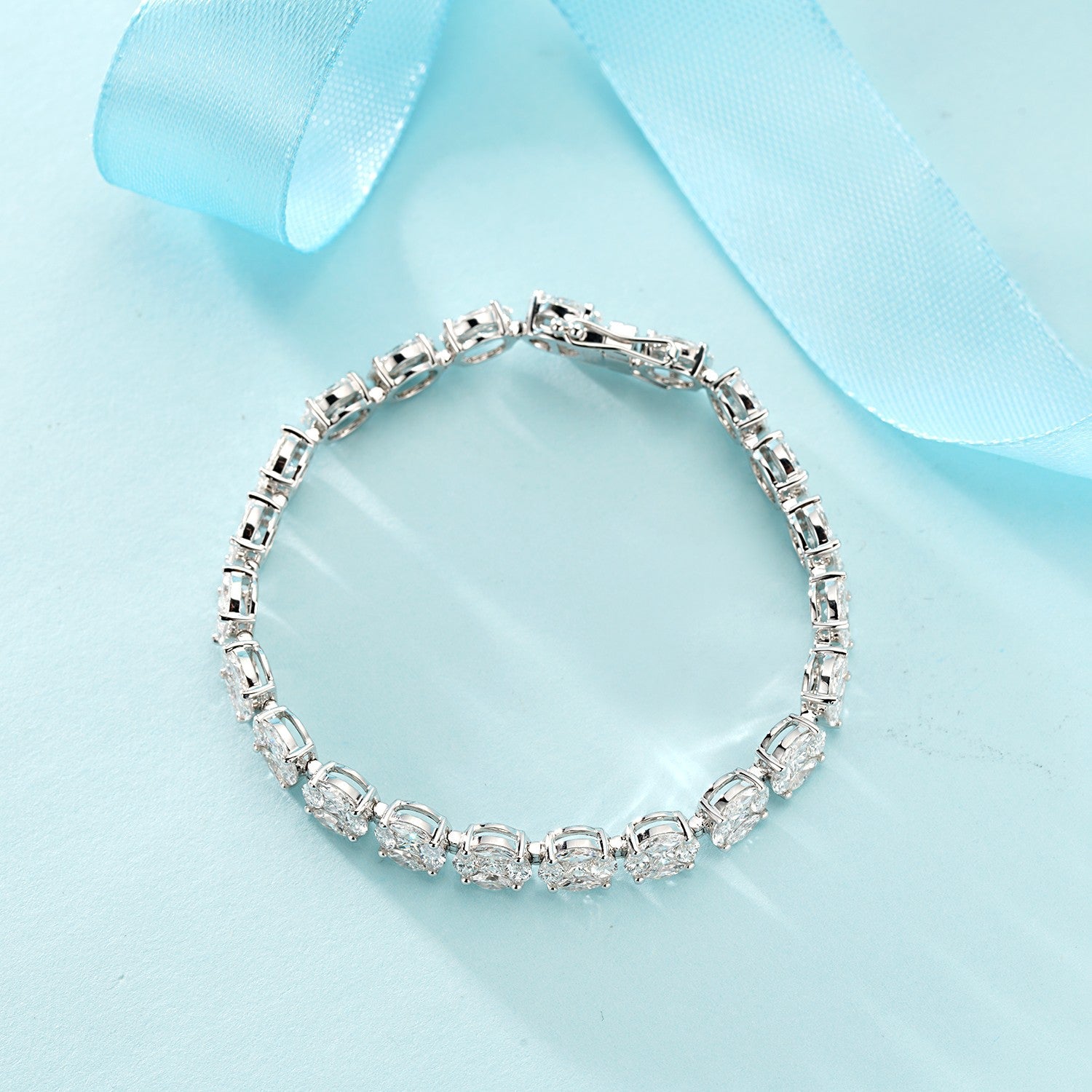 Charming Diamond-Inspired Copper Coin Bracelet - Exclusive Jewelry Collection - White Diamond Bracelet