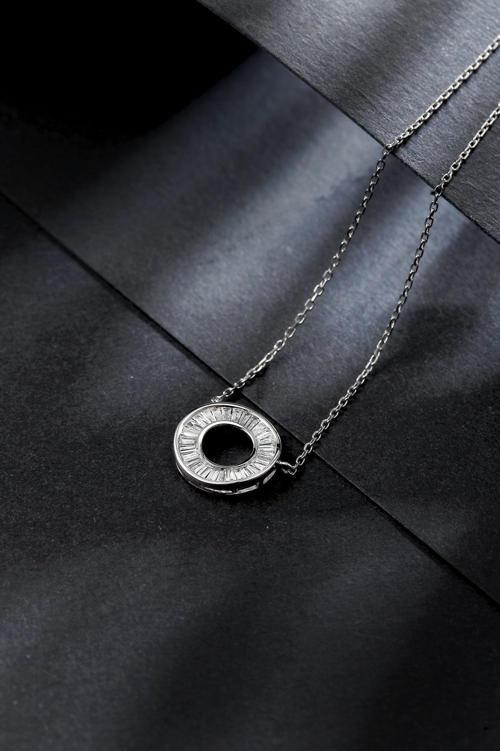 Circle T Pendant Jewelry: Elegant and Sparkling Choice - White Diamond Pendant