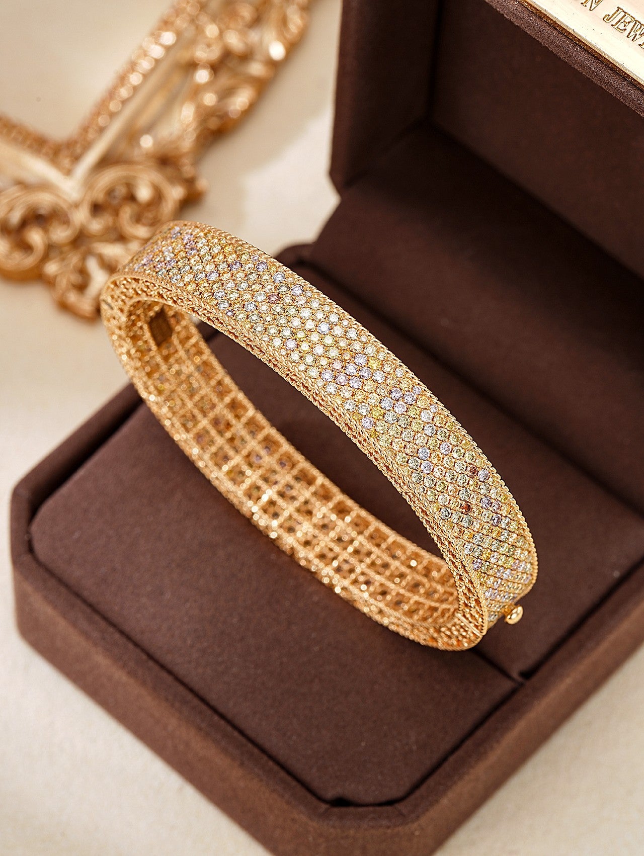 Colorful Filigree Hollow Bracelet - Premium Jewelry Collection - Colored Diamond Bracelet