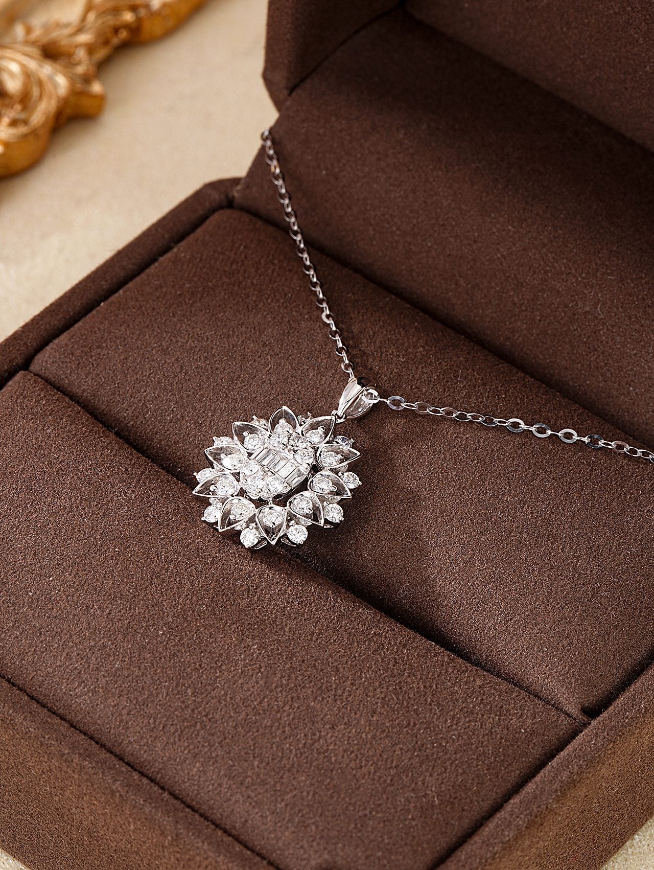 Dazzling Water Drop Sun Pendant Jewelry - White Diamond Pendant