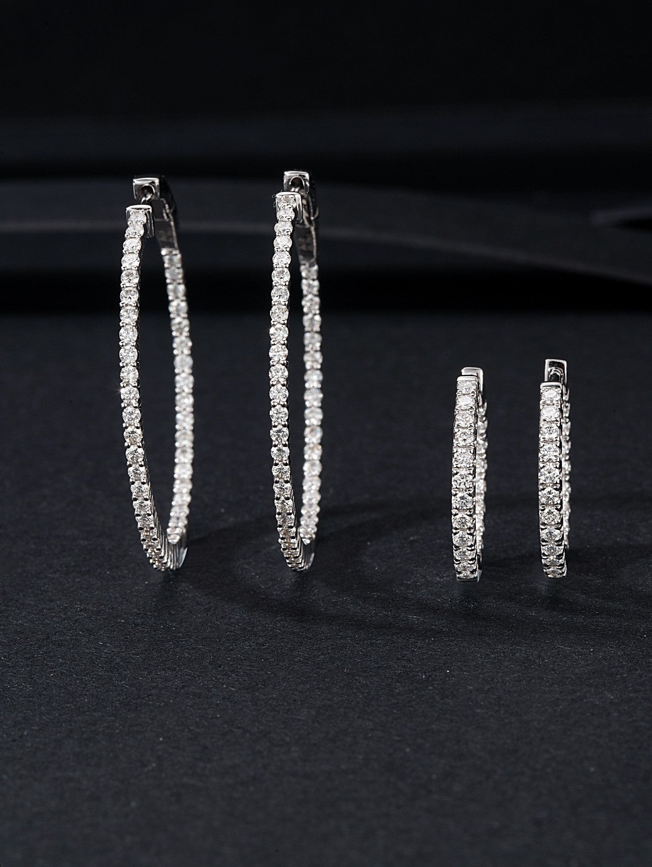 Diamond Circle Earrings - A Sparkling Jewelry Piece - Jeweler.Jewelry