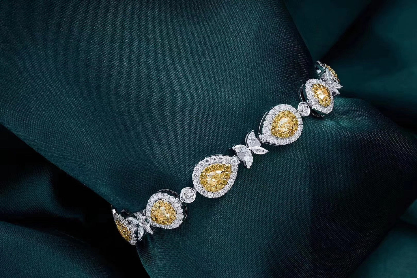 Diamond Drop Pendant Bracelet - Exquisite Jewelry Piece - Yellow Diamond Bracelet