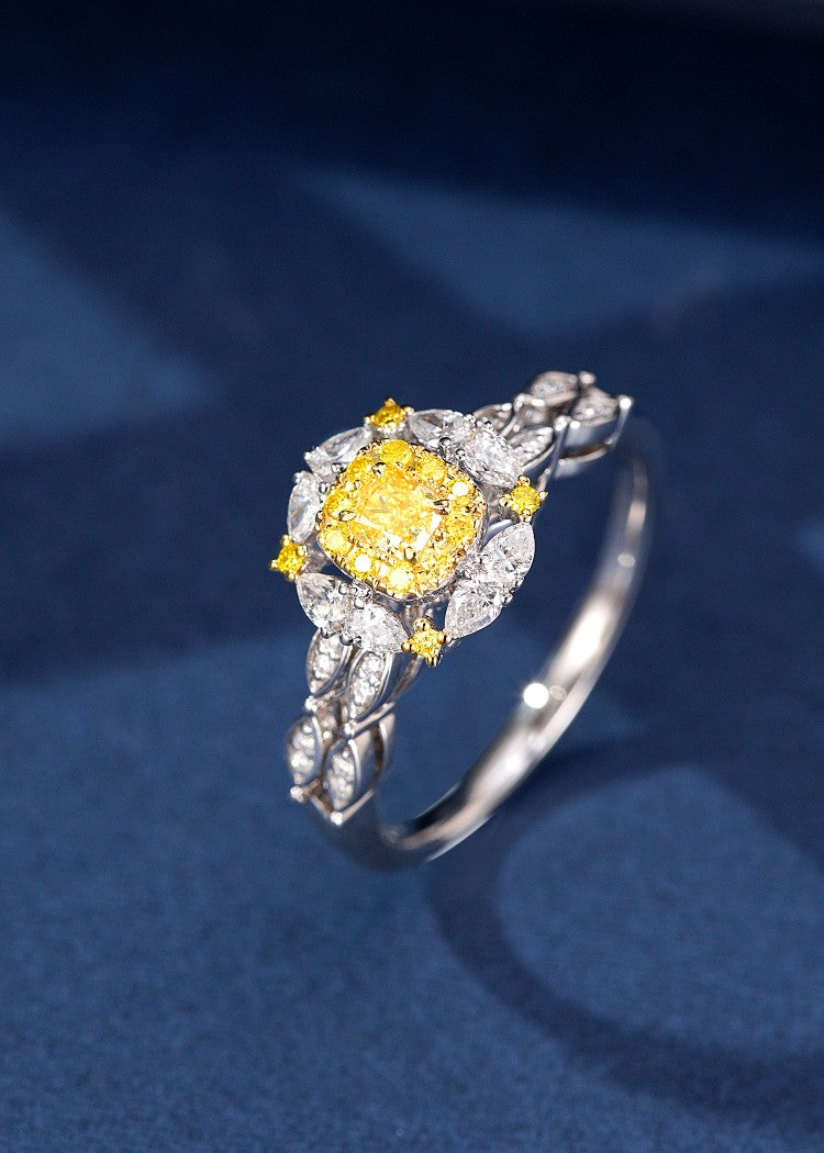 Diamond-Encrusted Teardrop Ring - Exquisite Jewelry Piece - Yellow Diamond Ring