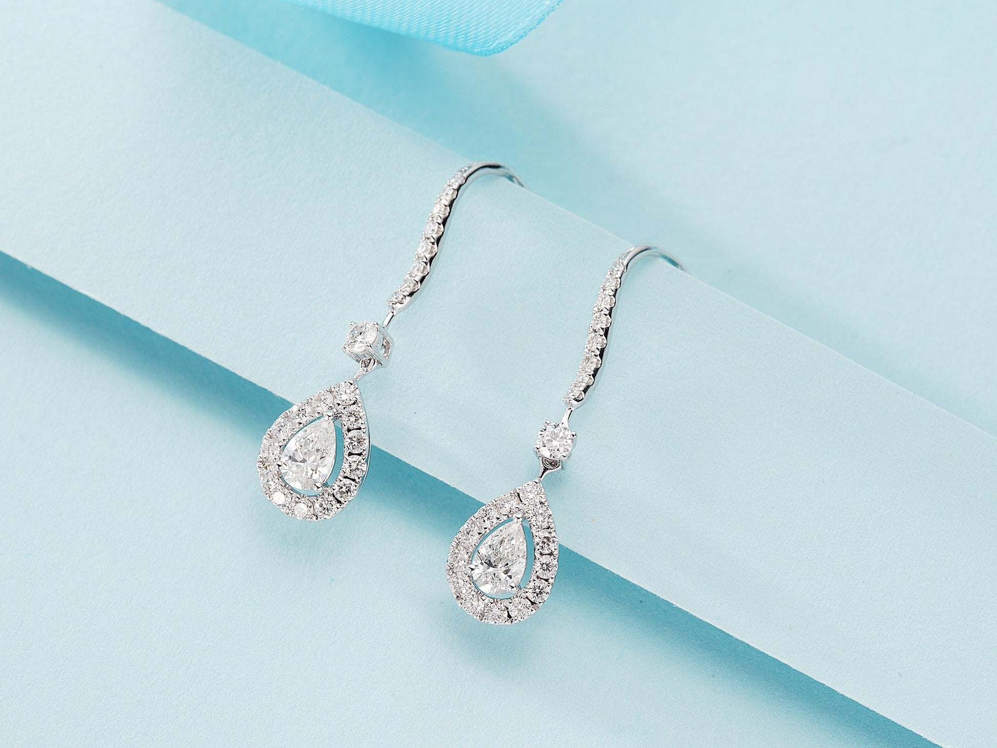 Diamond-Encrusted Waterdrop Earrings - A Must-Have Jewelry Piece - Jeweler.Jewelry