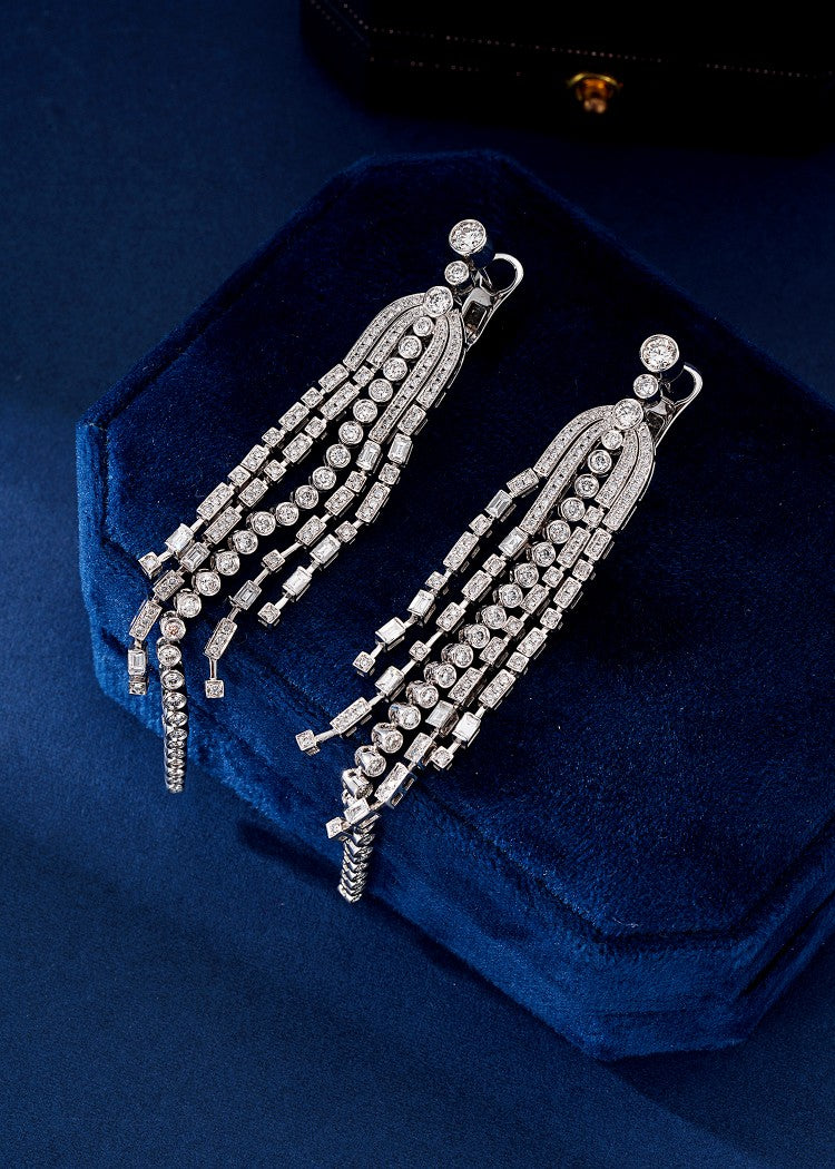 Diamond Fountain Drop Earrings – Luxurious Jewelry Piece - Jeweler.Jewelry