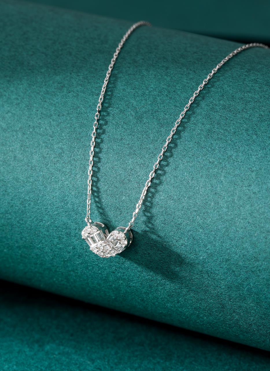 Diamond Heart Pendant Jewelry - Elegant and Sparkling Choice - White Diamond Pendant