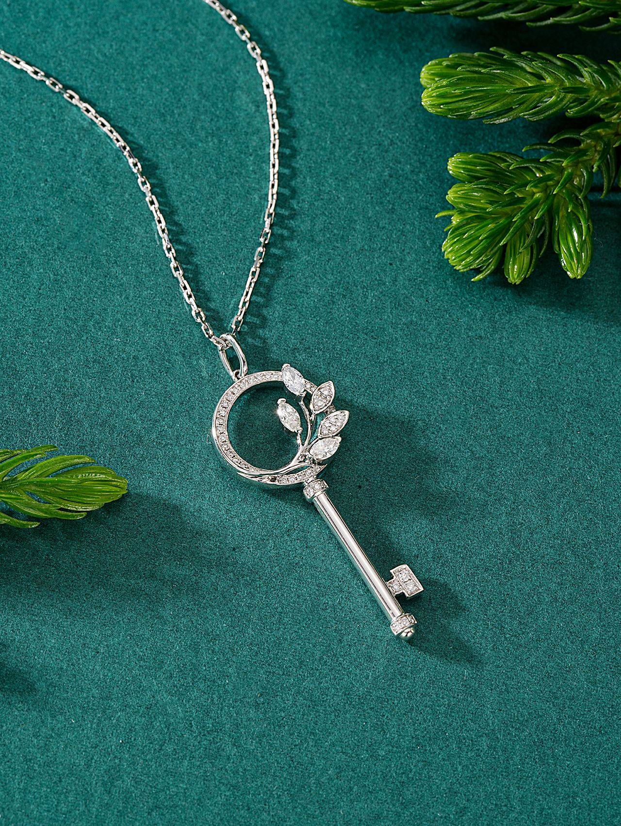 Diamond Key Pendant Jewelry - Unique and Elegant Choice - White Diamond Pendant