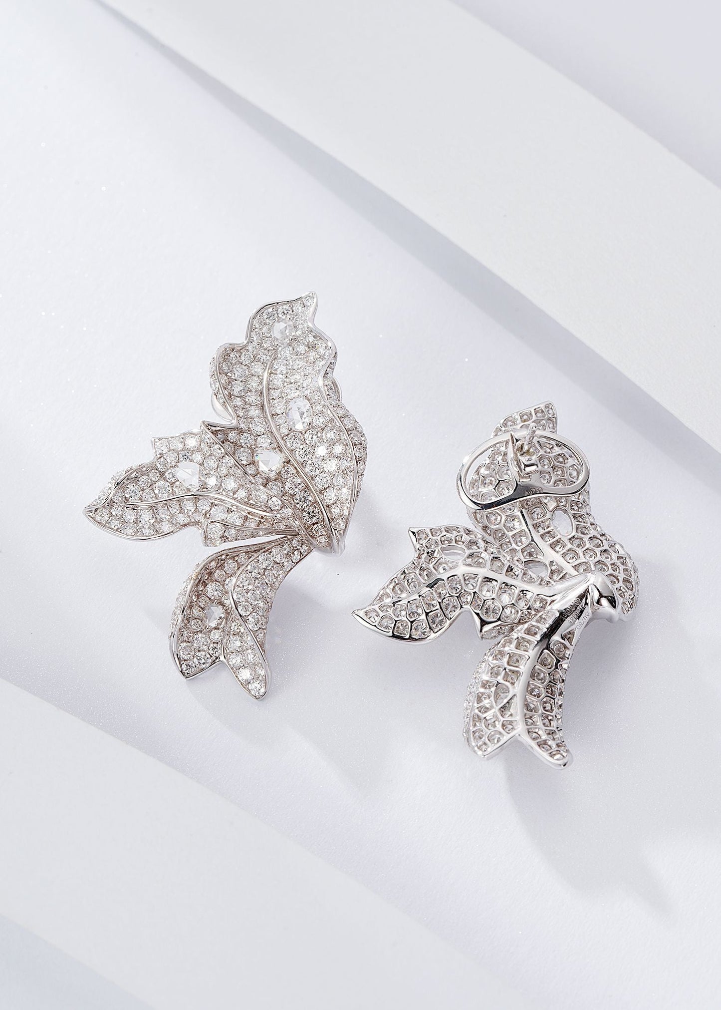 Diamond Leaf Earrings - Enchanting Jewelry Piece - Jeweler.Jewelry