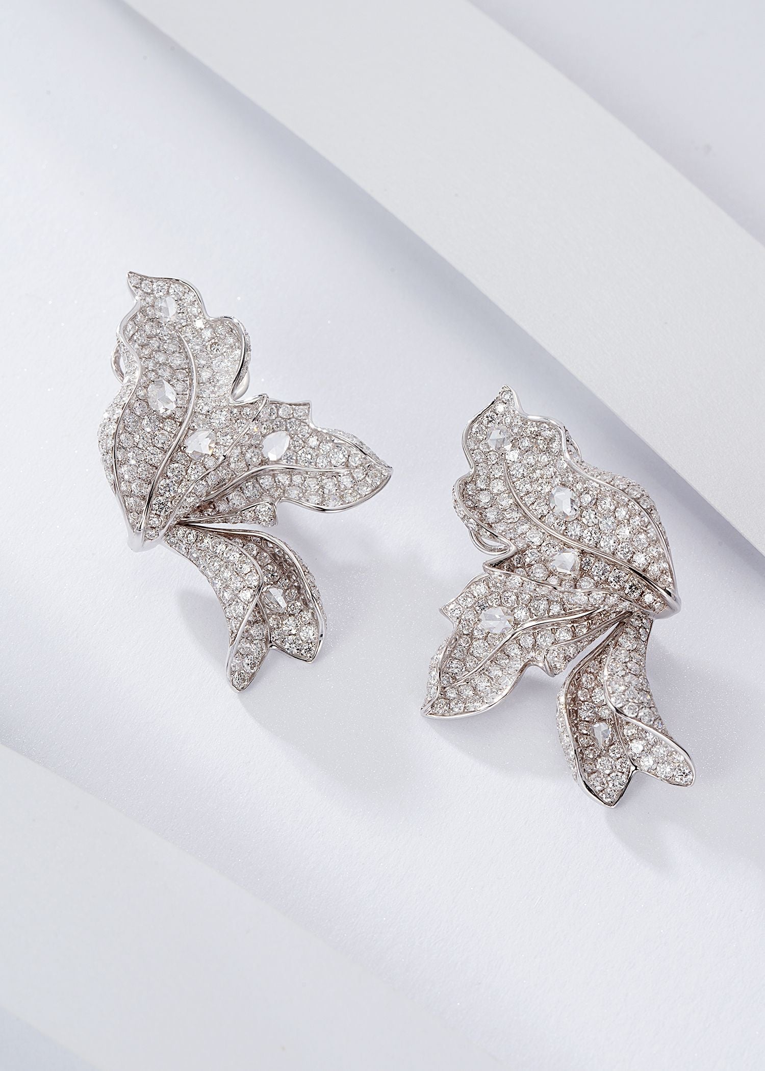 Diamond Leaf Earrings - Enchanting Jewelry Piece - Jeweler.Jewelry