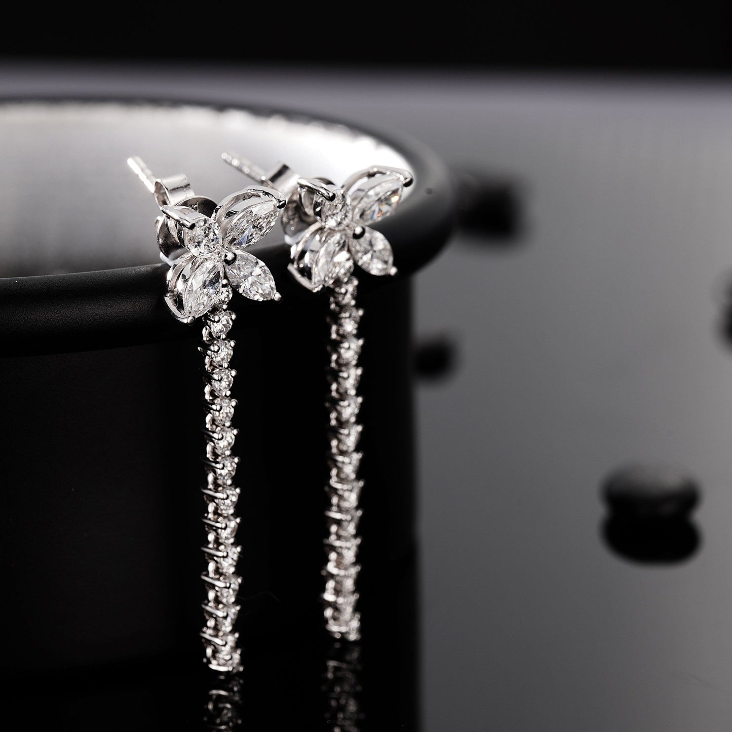 Diamond Marquise Earrings - Elegant Jewelry Piece - Jeweler.Jewelry