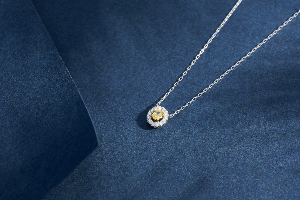 Diamond Pendant Collection: Sparkling Jewelry for Every Occasion - Yellow Diamond Pendant