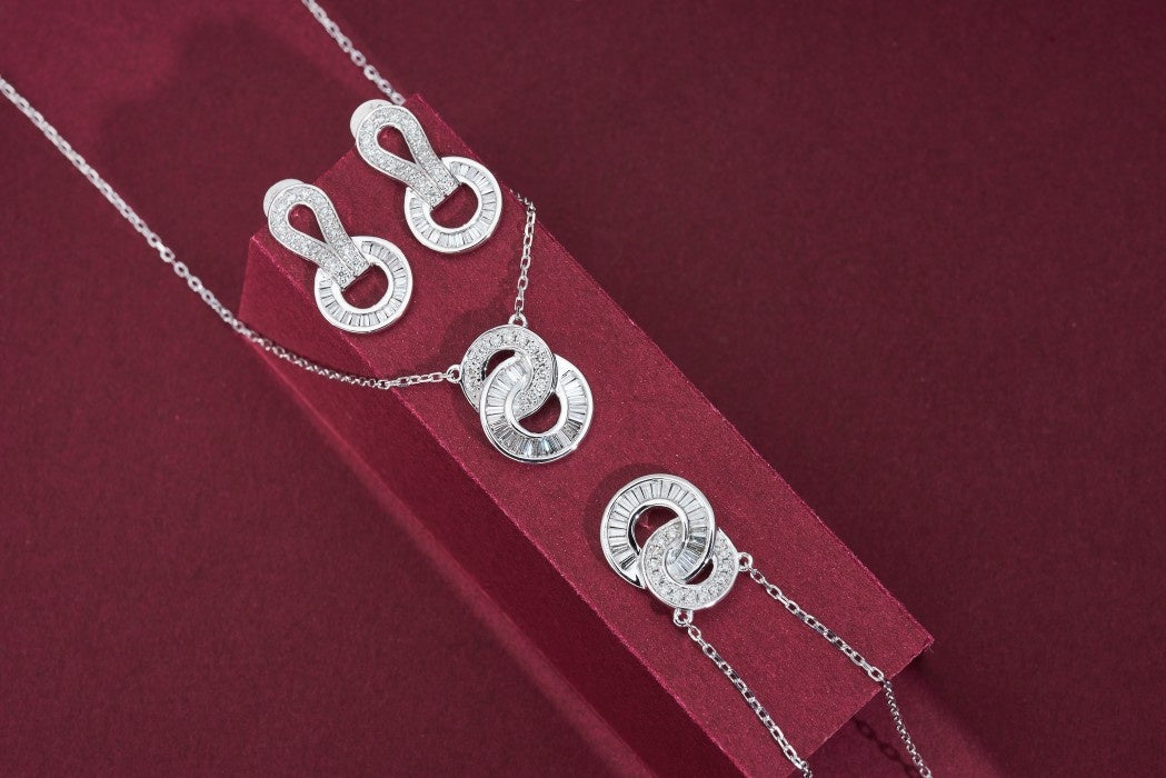 Diamond Pendant with Major and Minor Rings - Luxurious Jewelry Piece - White Diamond Pendant