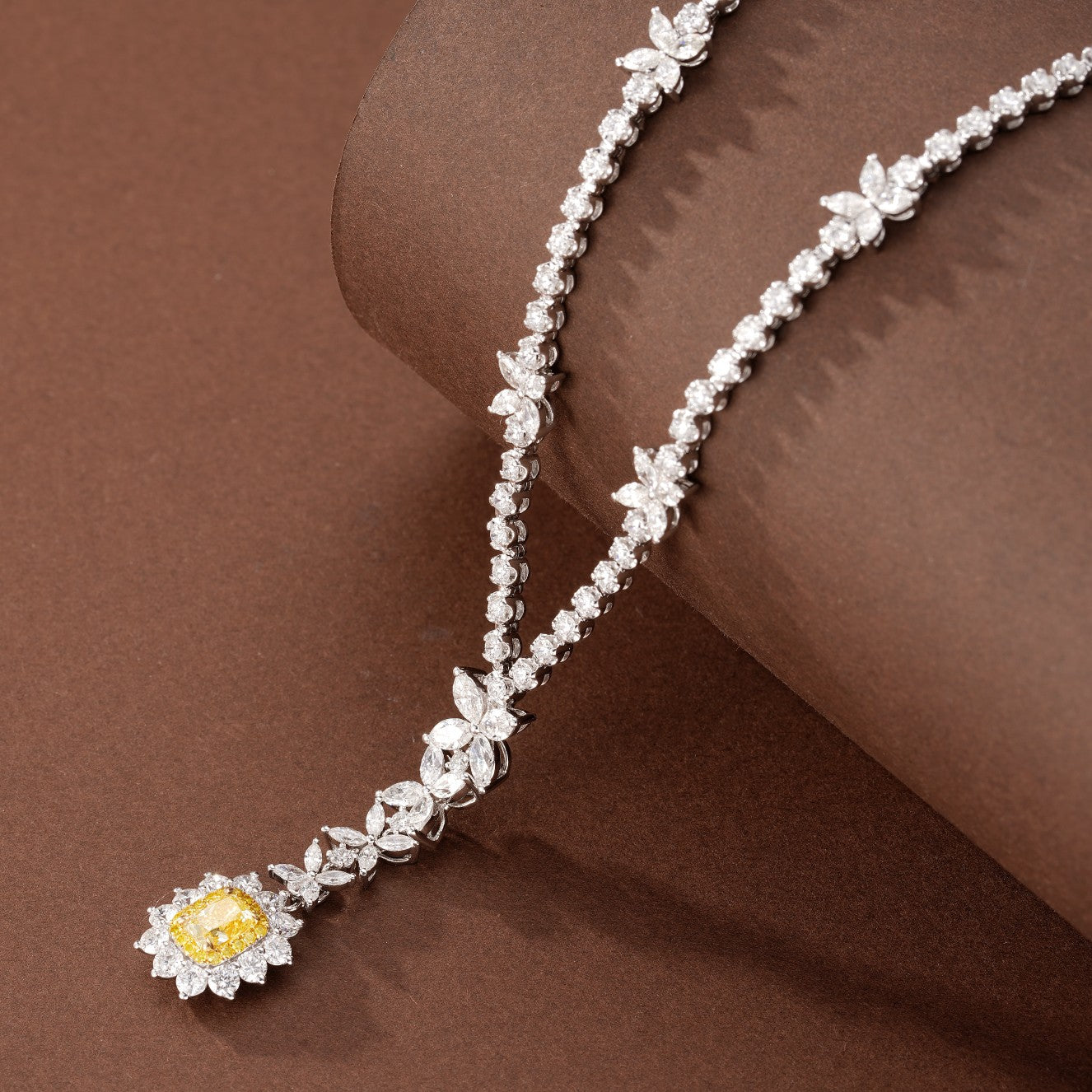 Diamond Pillow Shape Pendant Necklace with Detachable Design - Four-Leaf Clover Yellow Diamond Jewelry - Yellow Diamond