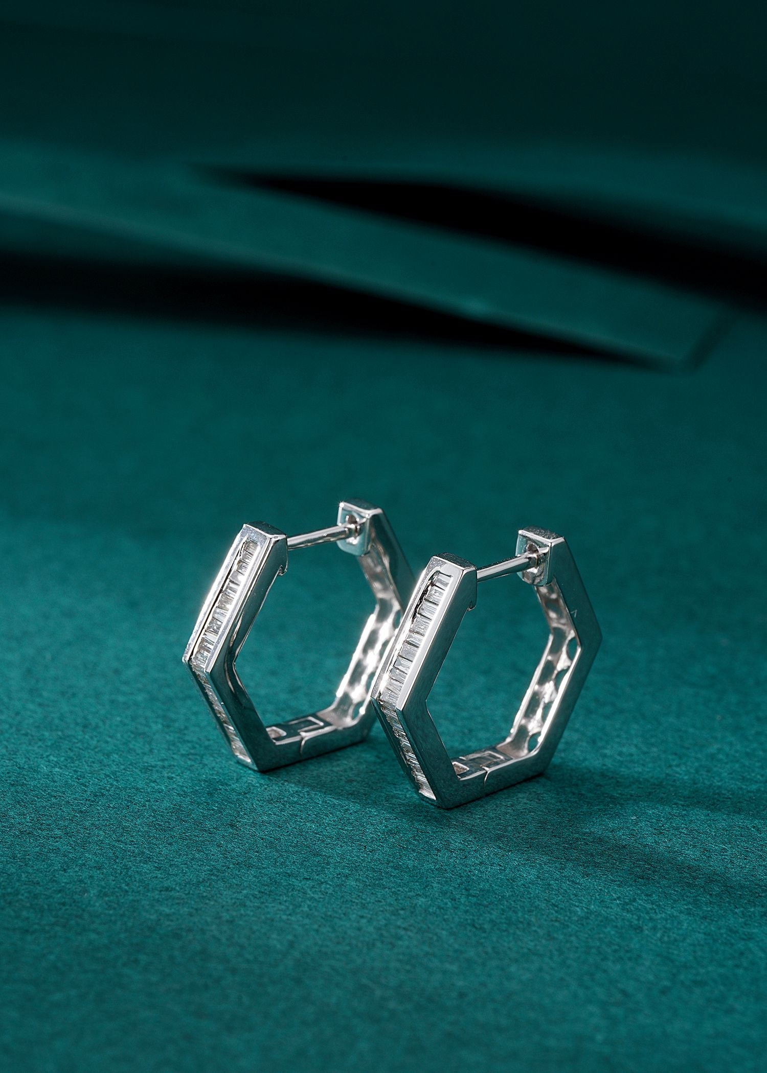 Diamond Rhombus Earrings - A Sparkling Jewelry Choice - Jeweler.Jewelry