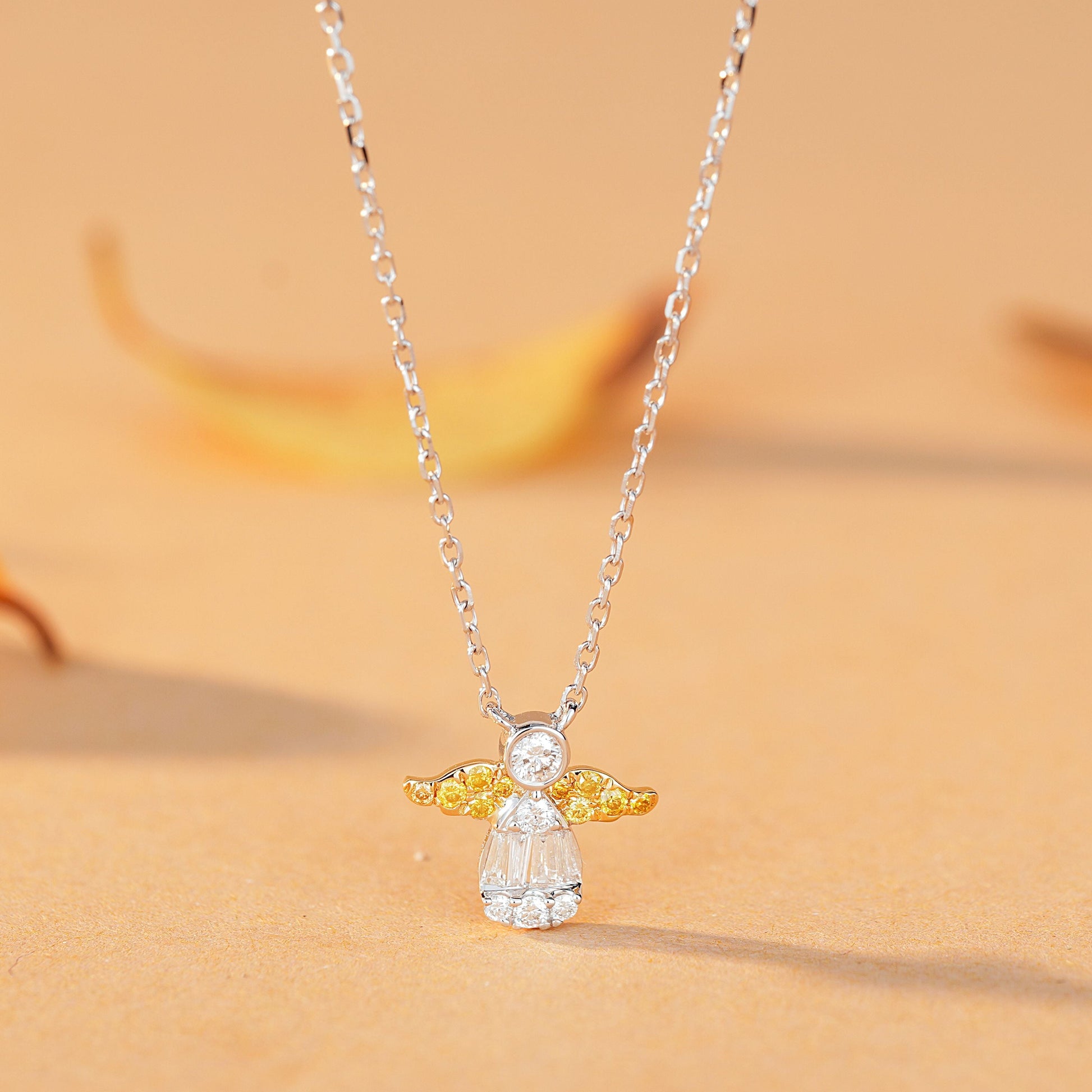 Diamond Snowman Pendant - Luxurious Jewelry Piece - Yellow Diamond Pendant