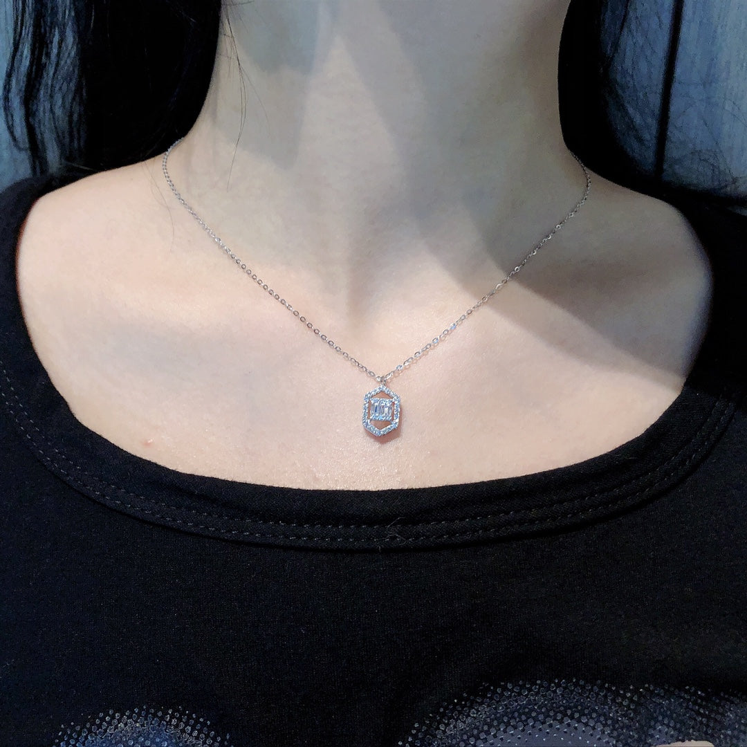 Diamond Square Pendant Chain Jewelry - Luxurious & Elegant Choice - White Diamond Pendant