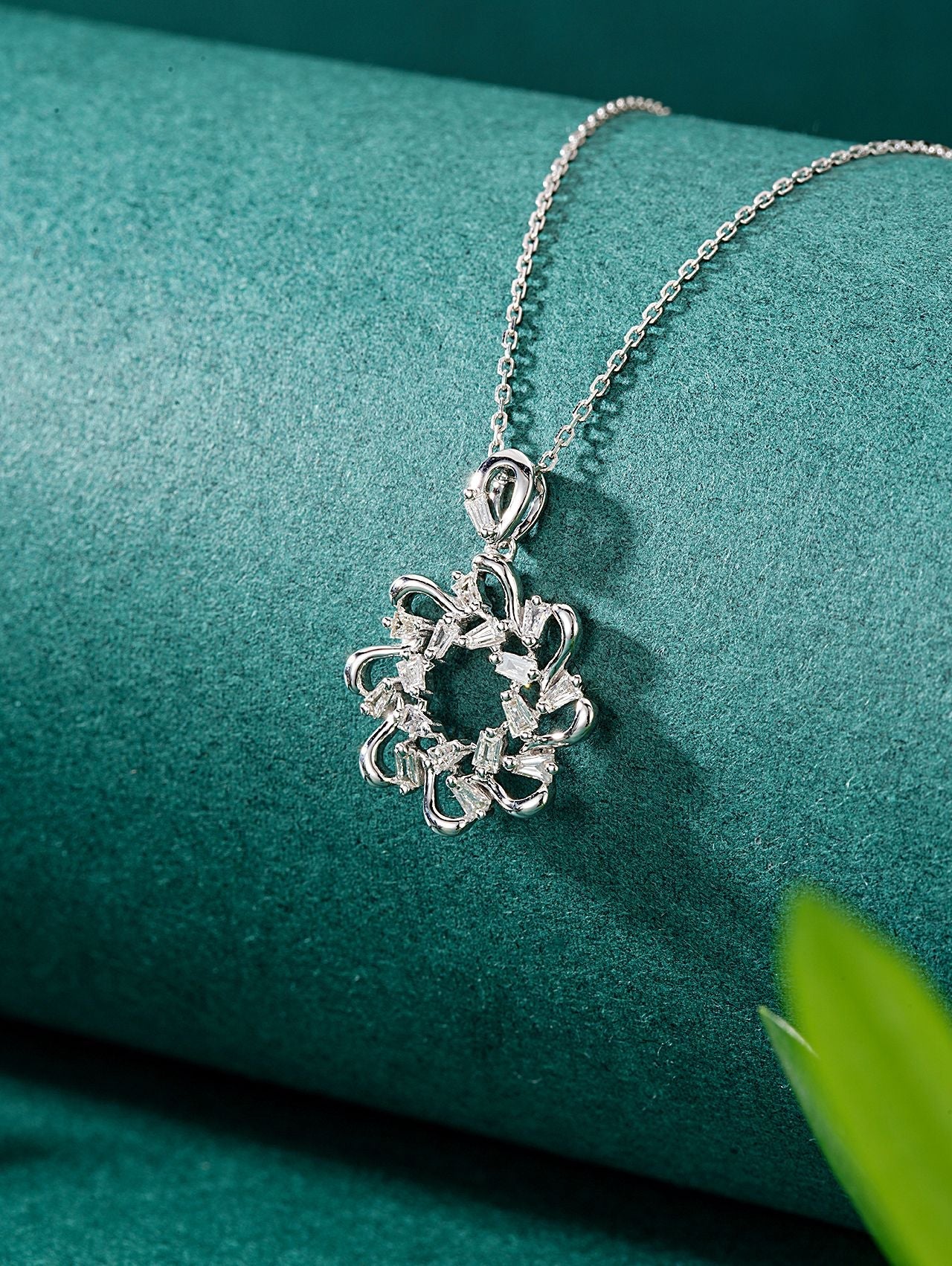 Diamond Sunflower Pendant - Elegant Jewelry Piece - White Diamond Pendant