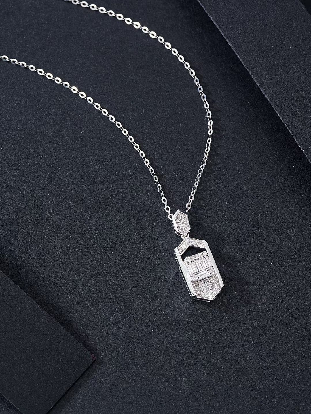 Diamond T-Shape Rhombus Pendant Jewelry - White Diamond Pendant