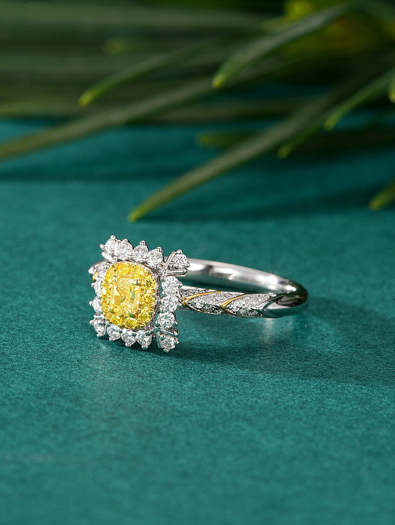 Diamond V-Shaped Cushion Cut Ring - Exquisite Jewelry Piece - Yellow Diamond Ring