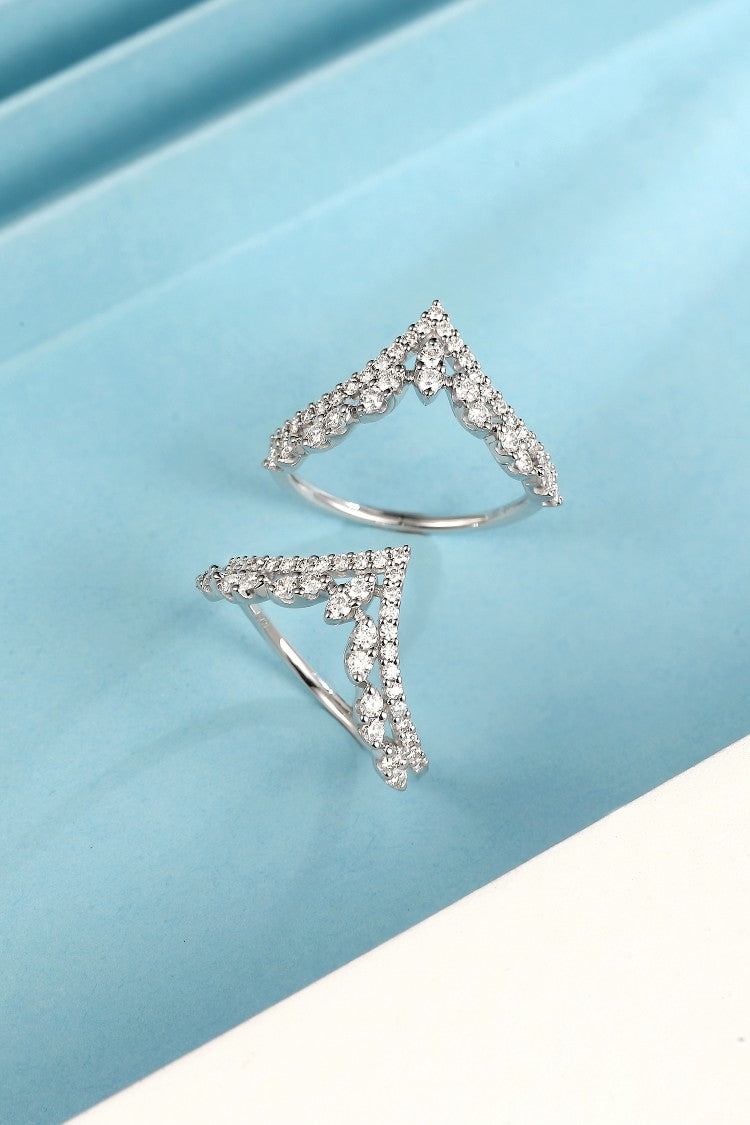 Double V-Shaped Ring with Sparkling Diamond - Luxury Jewelry - White Diamond Ring