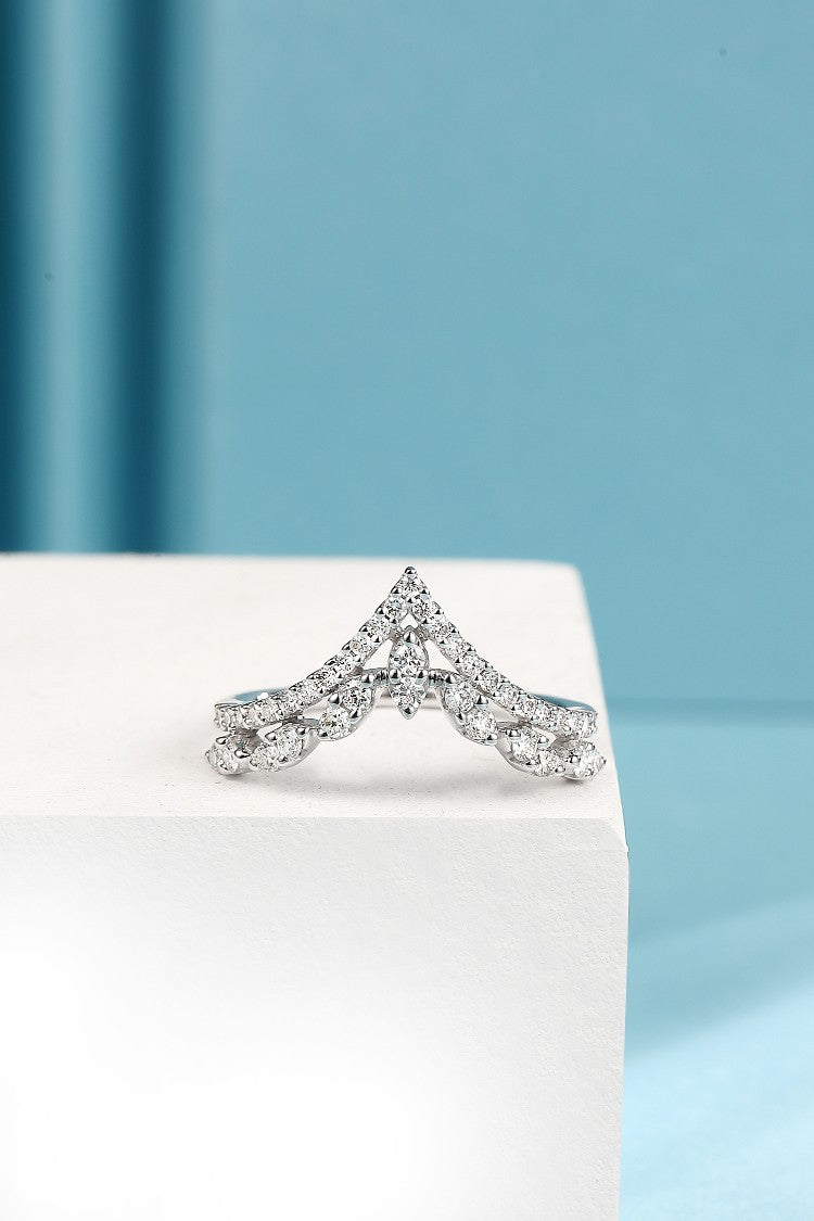 Double V-Shaped Ring with Sparkling Diamond - Luxury Jewelry - White Diamond Ring