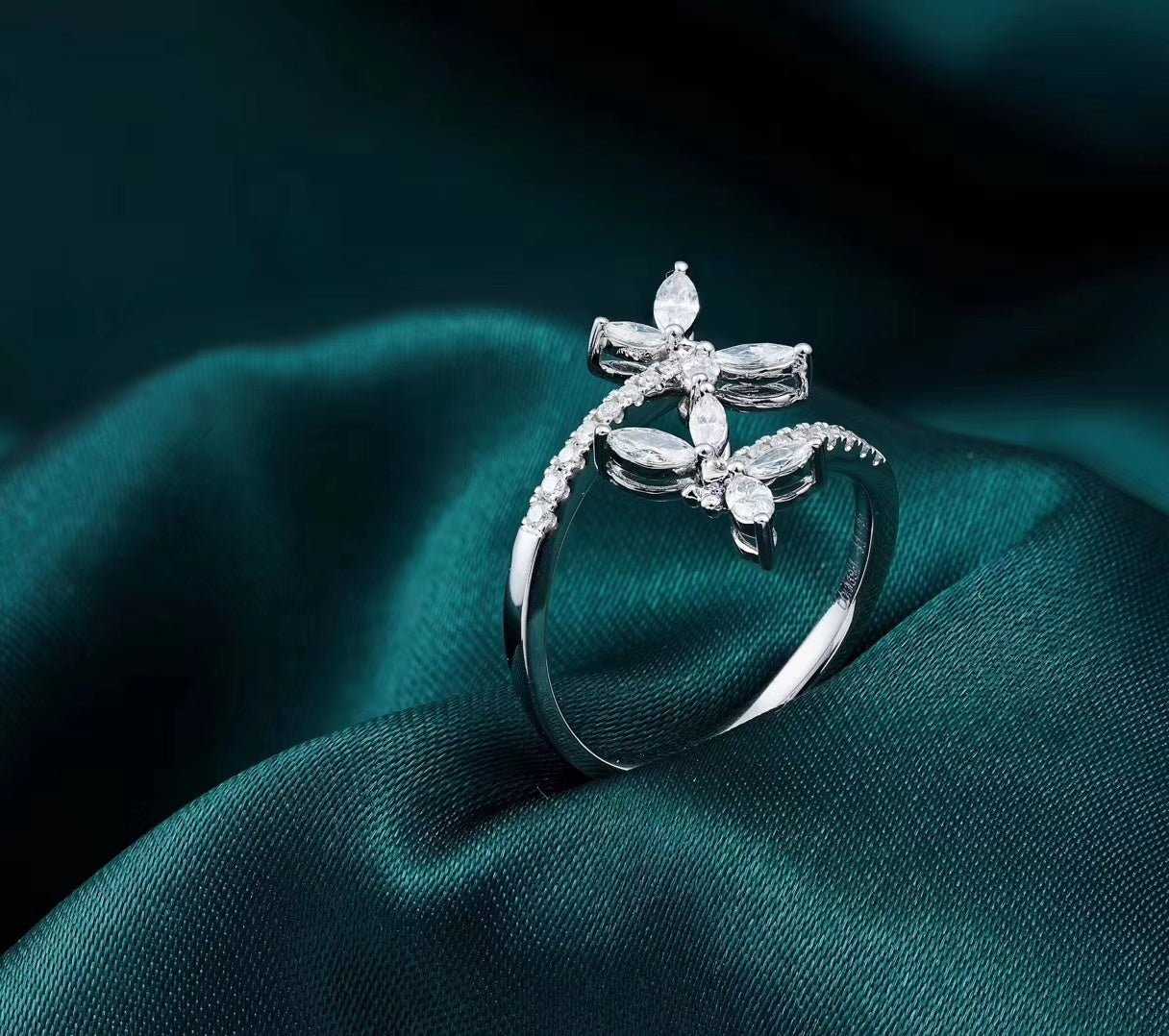 Dragonfly Ring - Unique and Sparkling Jewelry Piece - White Diamond Ring