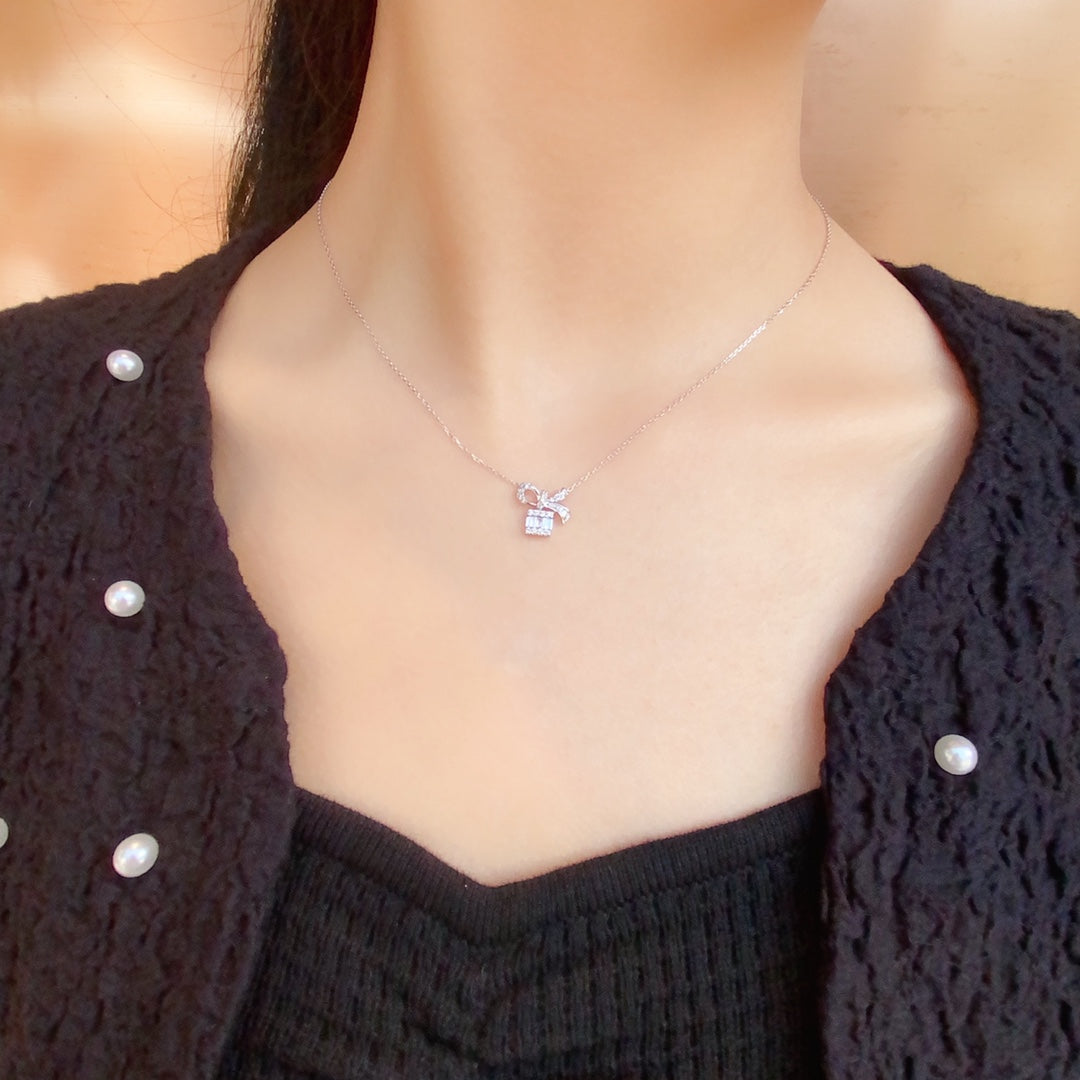 Elegant Bowknot Crystal Pendant Jewelry - White Diamond Pendant