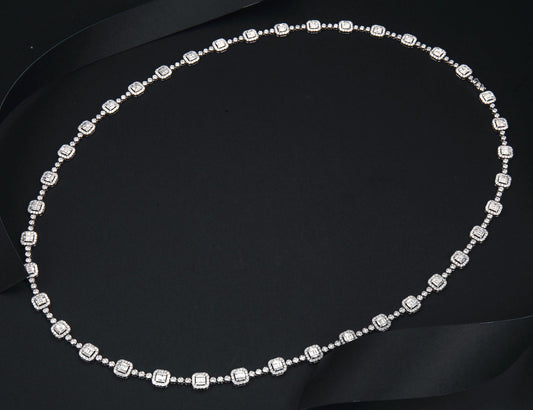 Elegant Diamond Pendant Necklace - Luxury Jewelry Collection - White Diamond Set System