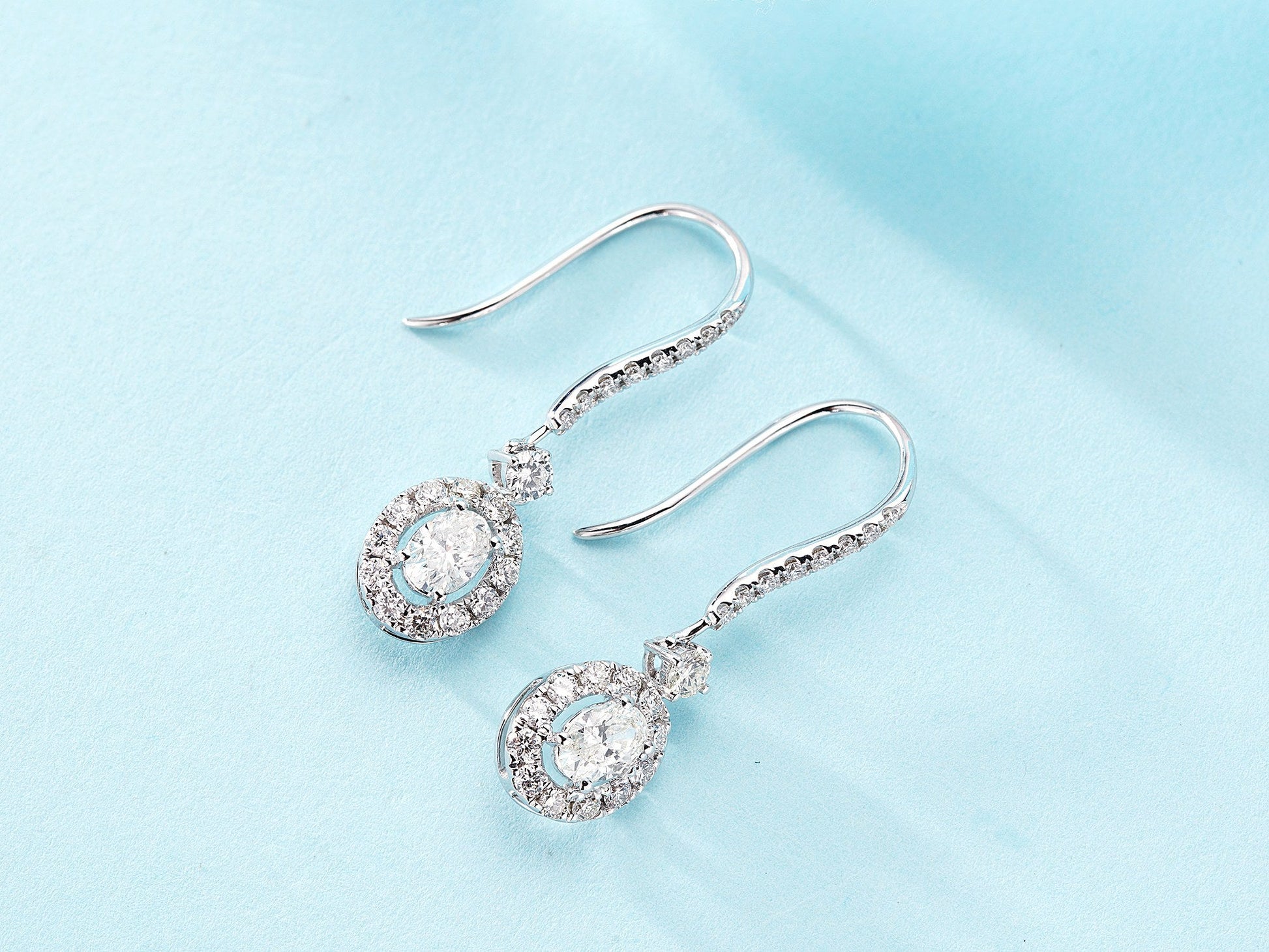 Elegant Ellipse Diamond Earrings – A Must-Have Jewelry Piece - Jeweler.Jewelry