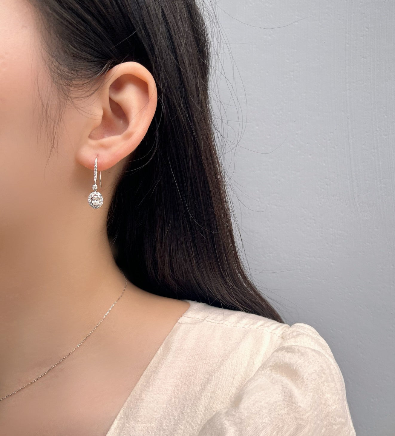 Elegant Ellipse Diamond Earrings – A Must-Have Jewelry Piece - Jeweler.Jewelry