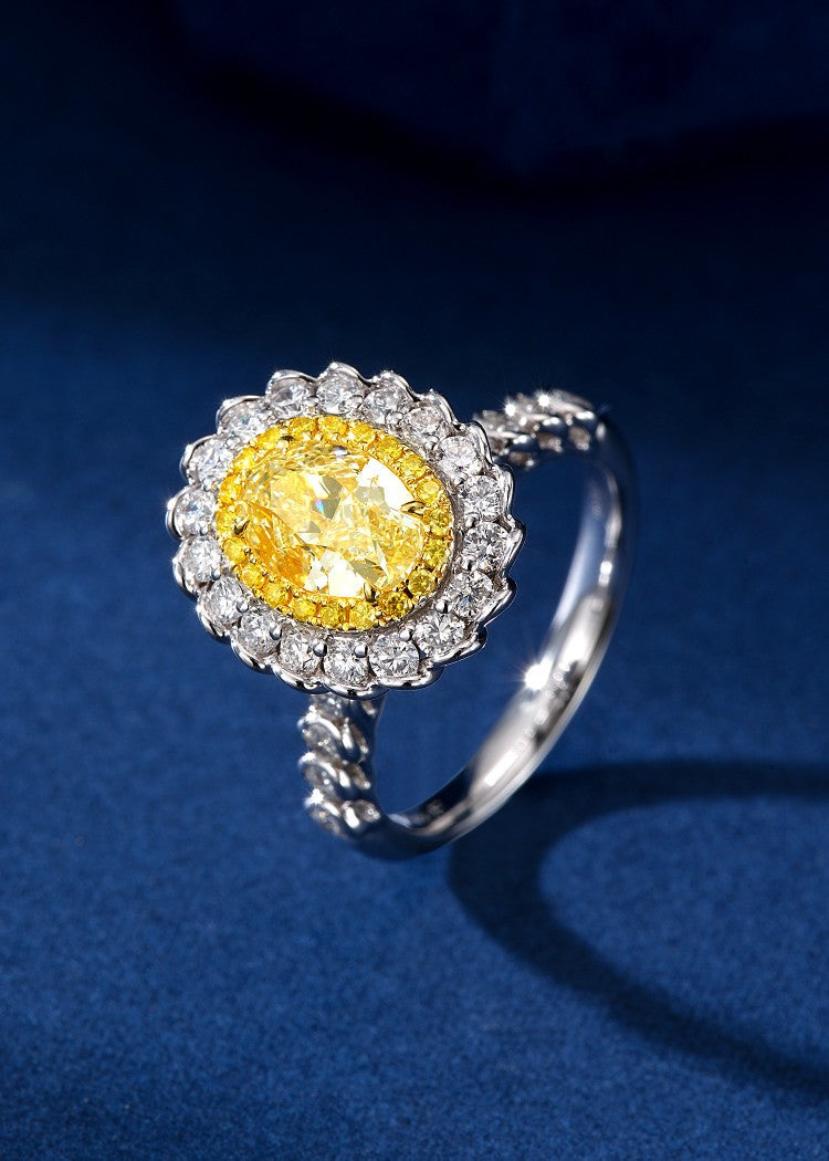 Elegant Oval-Cut Diamond Ring - A Sparkling Jewelry Gem - Yellow Diamond Ring