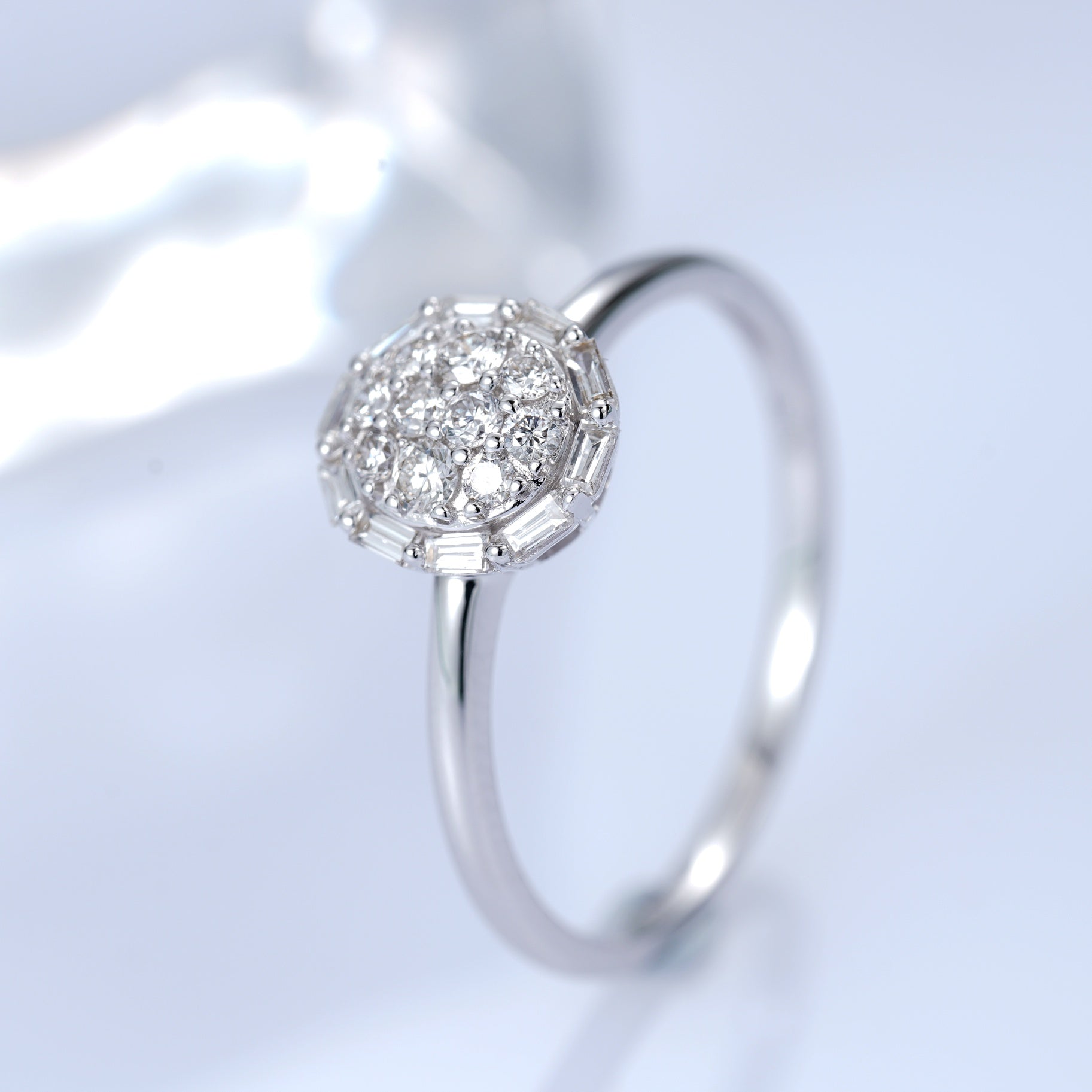 Elegant Oval-Shaped Diamond T Ring - Premium Jewelry Collection - White Diamond Ring