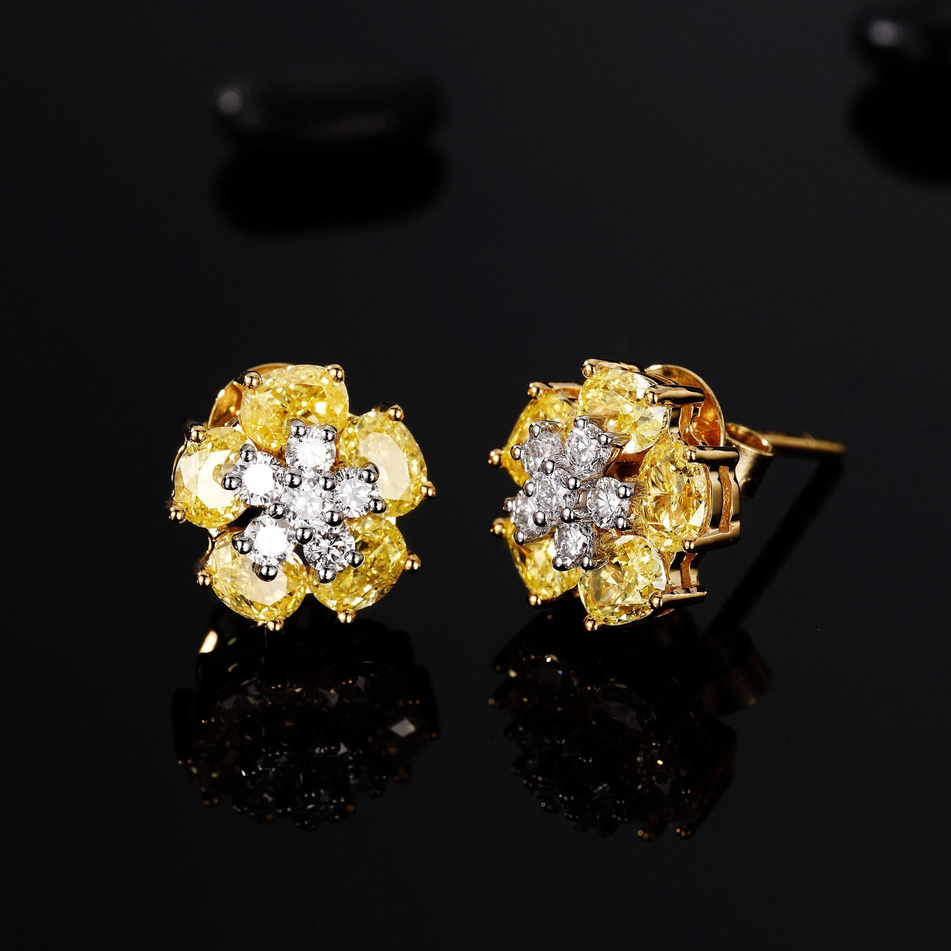 Elliptical Flower Stud Earrings with Yellow Diamond - Luxury Jewelry Jeweler.Jewelry