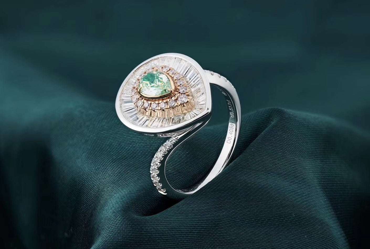 Emerald Green Diamond Ring 13# - Luxurious Jewelry Piece - Green Diamond Ring